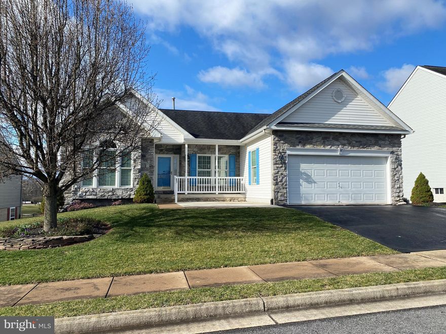 ***OFFER DEADLINE 3/12/2023 BY 9PM***This lovely rancher backs to the 16th hole of the Maple Run Golf Course ! The owners is sad to leave her Million$$$ View.   The main level offers open floorplan,  separate living room, dining room  and family room with gas fireplace . New Trane HVAC in 2017 , Architectural Shingle Roof installed in 2013, Hot Water Heater 2015, The deck is complete with electric awning.  Jermae Estates is a 55+ community  close to shopping.  Truly a must see.

Open House 3/11/23 From  12-2