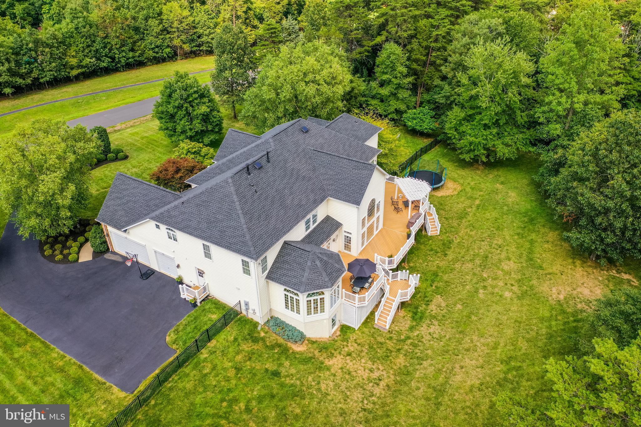 CEDAR CREST - Residential