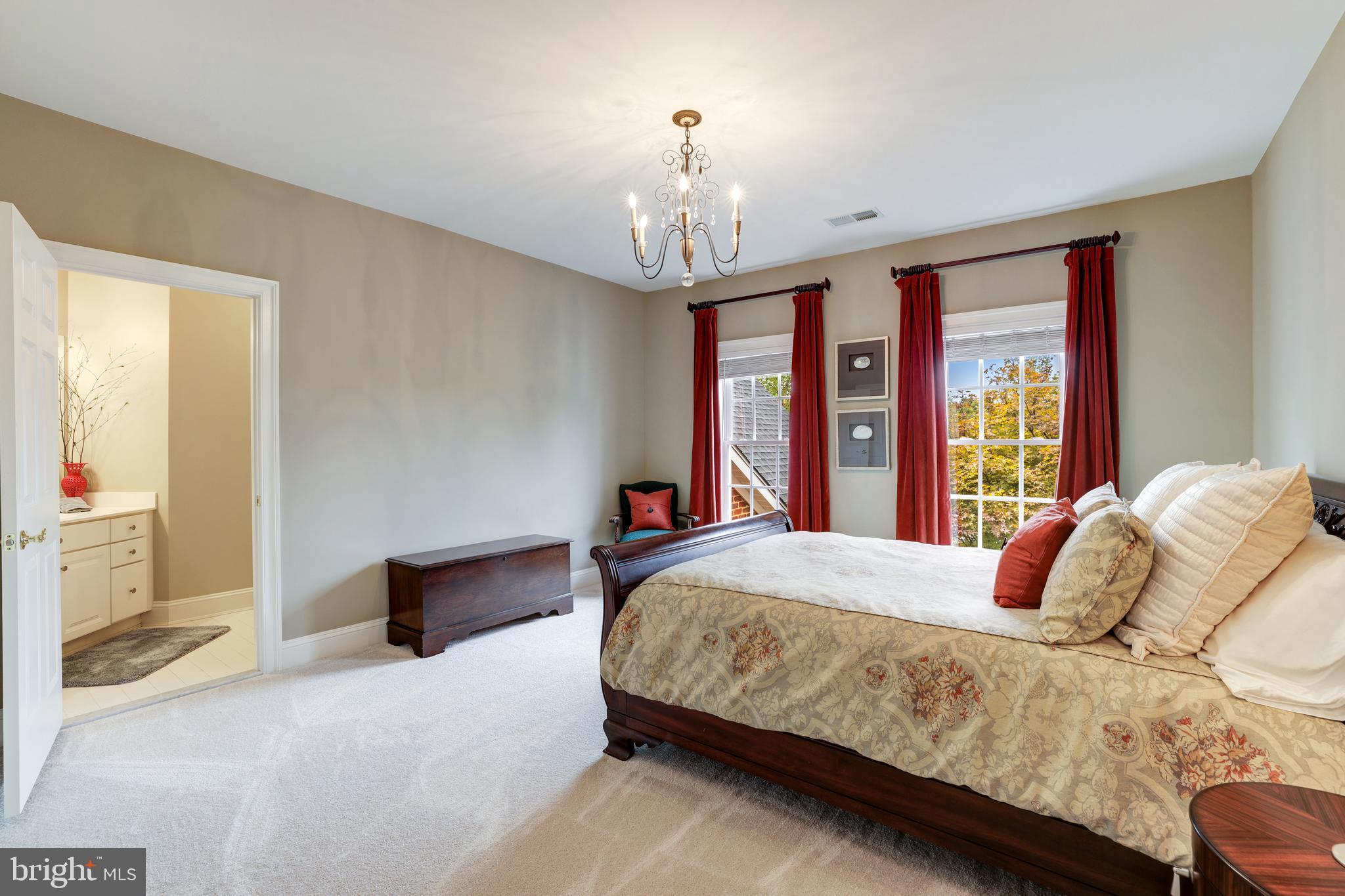 CEDAR CREST - Residential