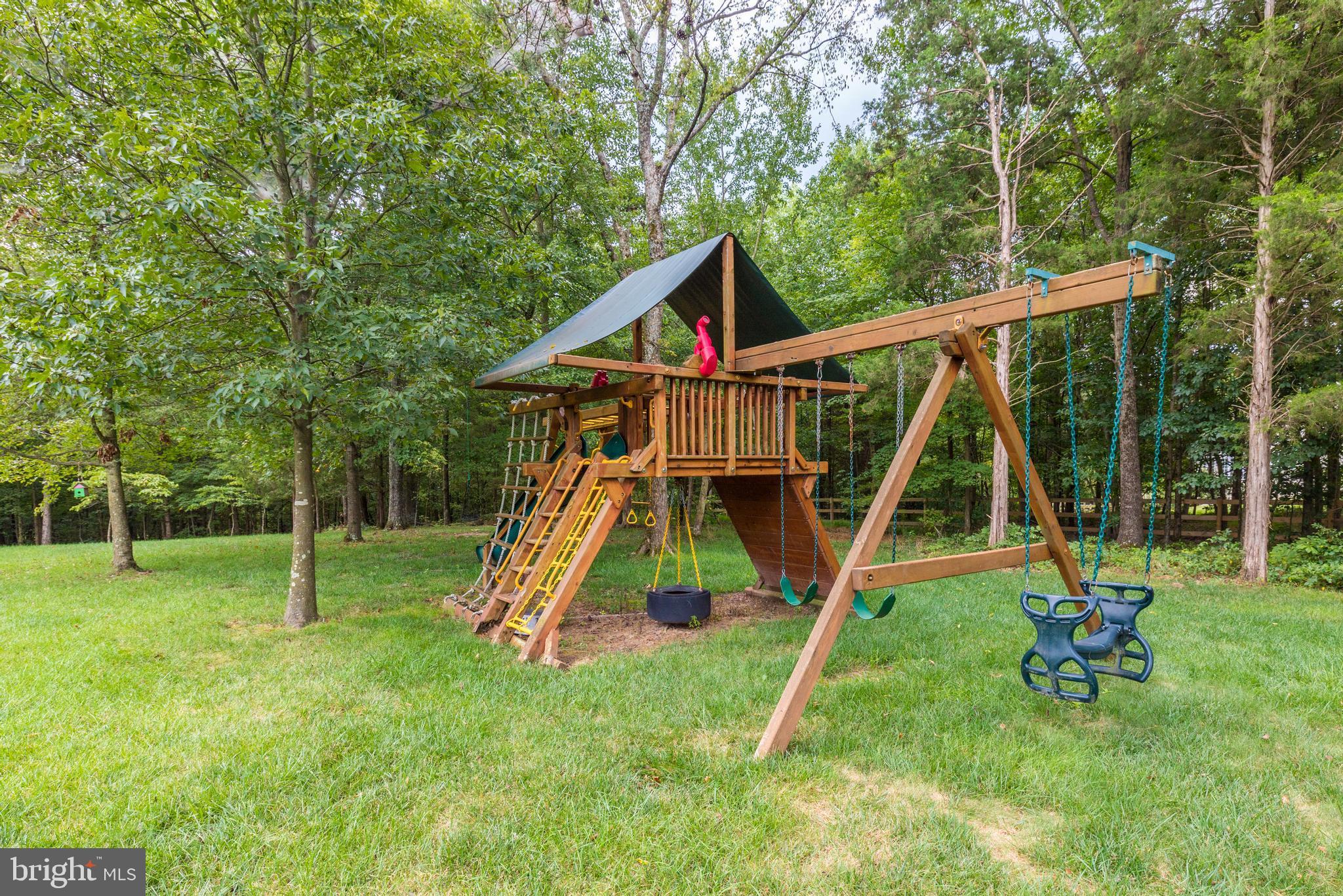 CEDAR CREST - Residential