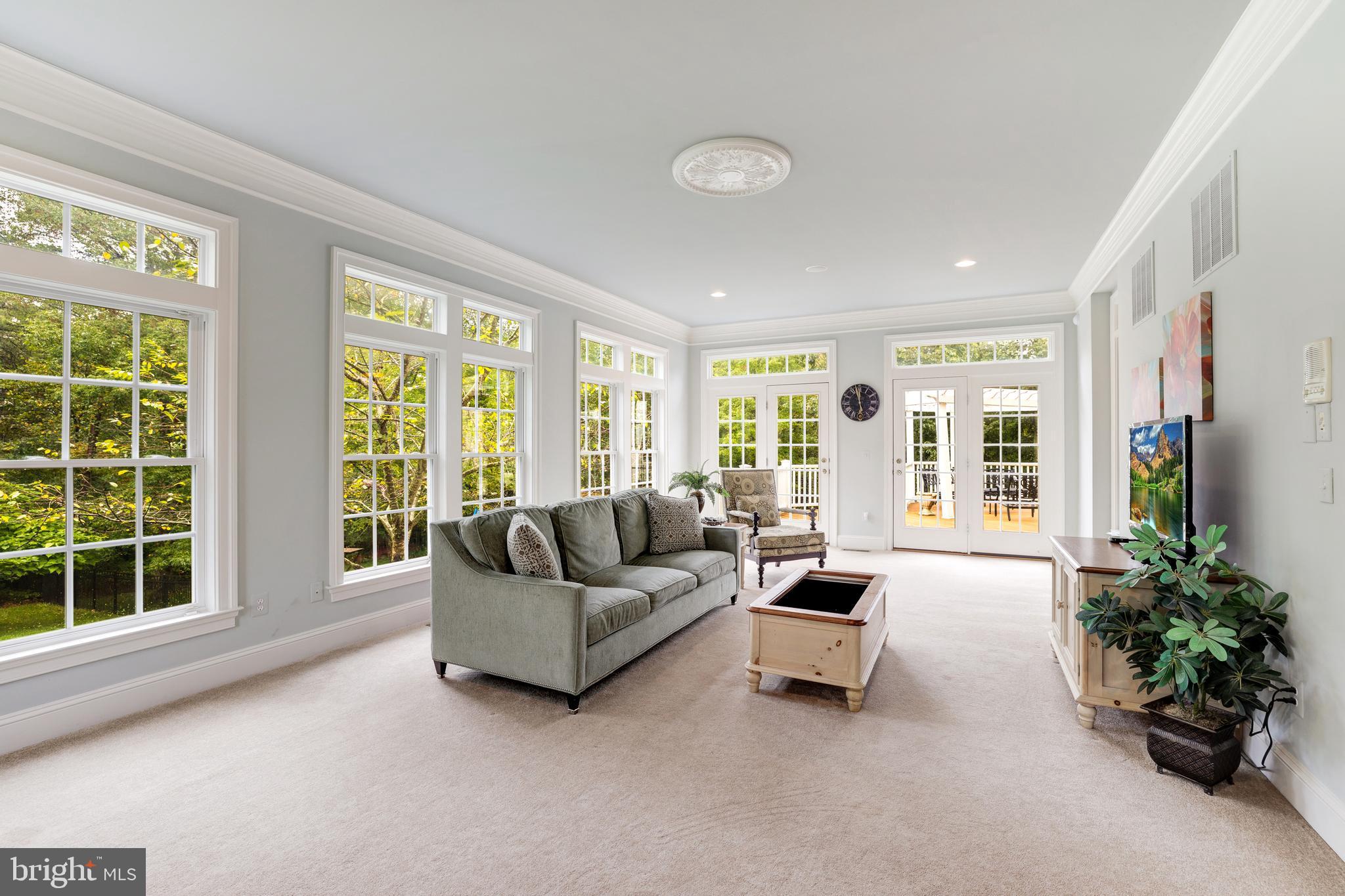 CEDAR CREST - Residential