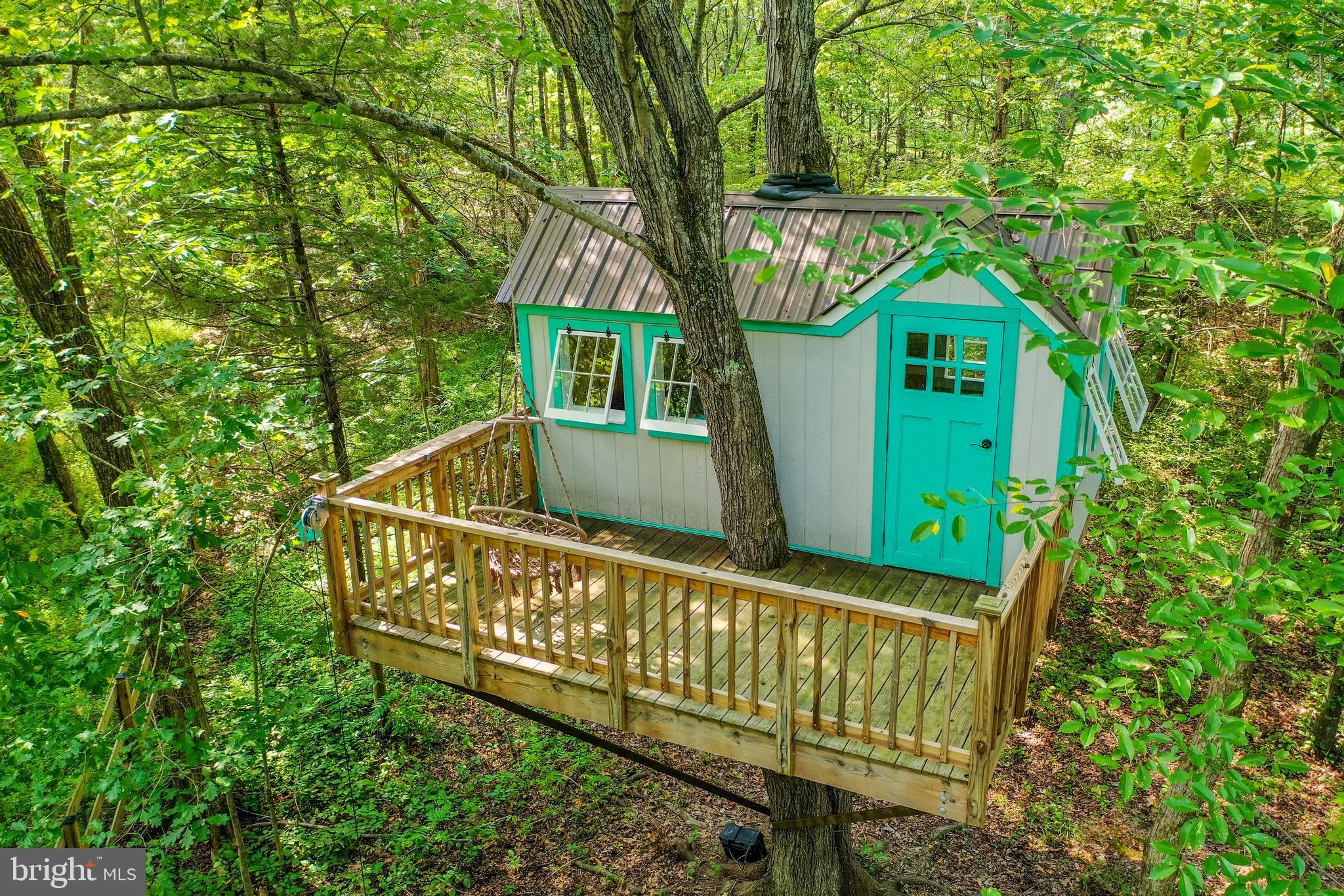 CEDAR CREST - Residential