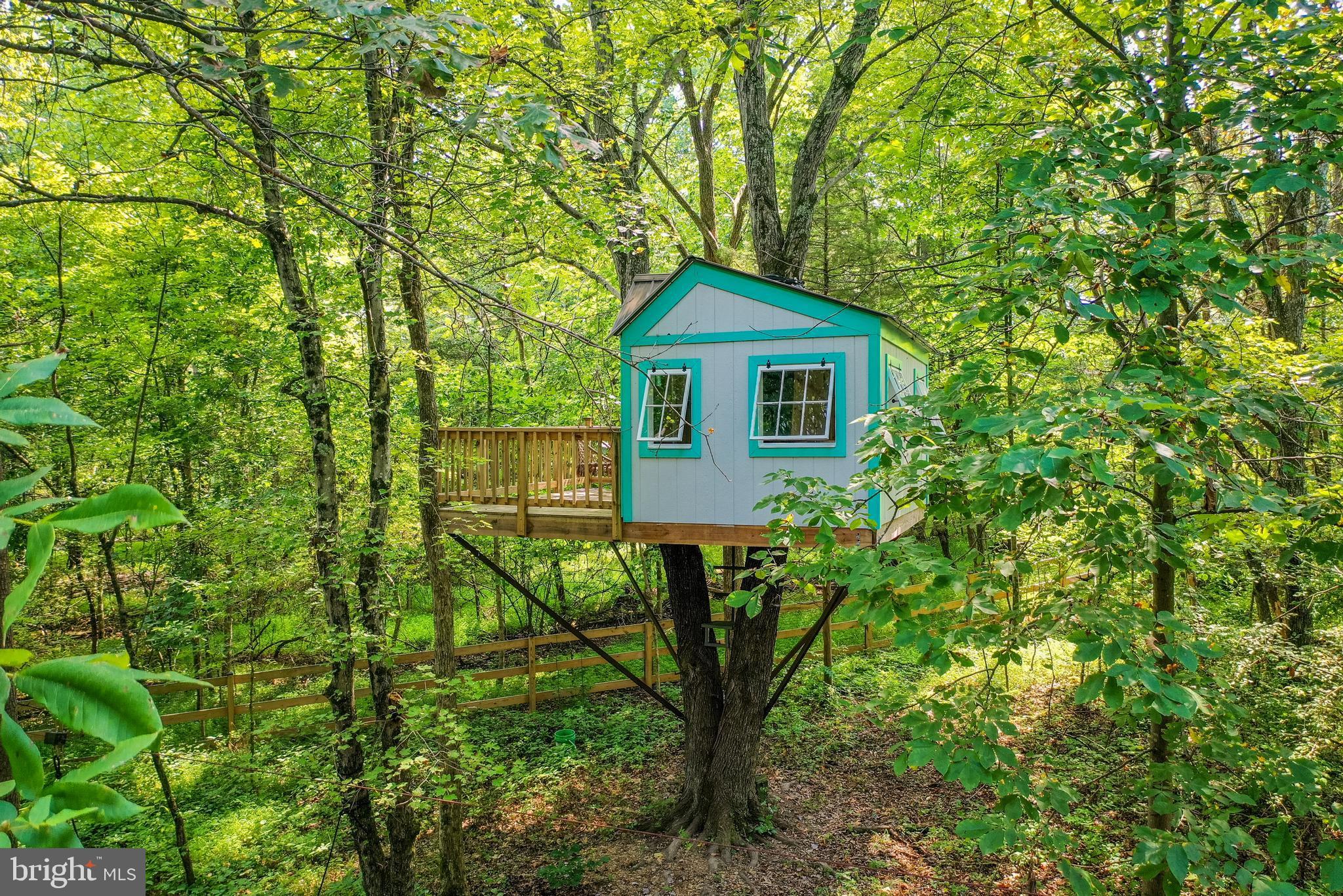 CEDAR CREST - Residential