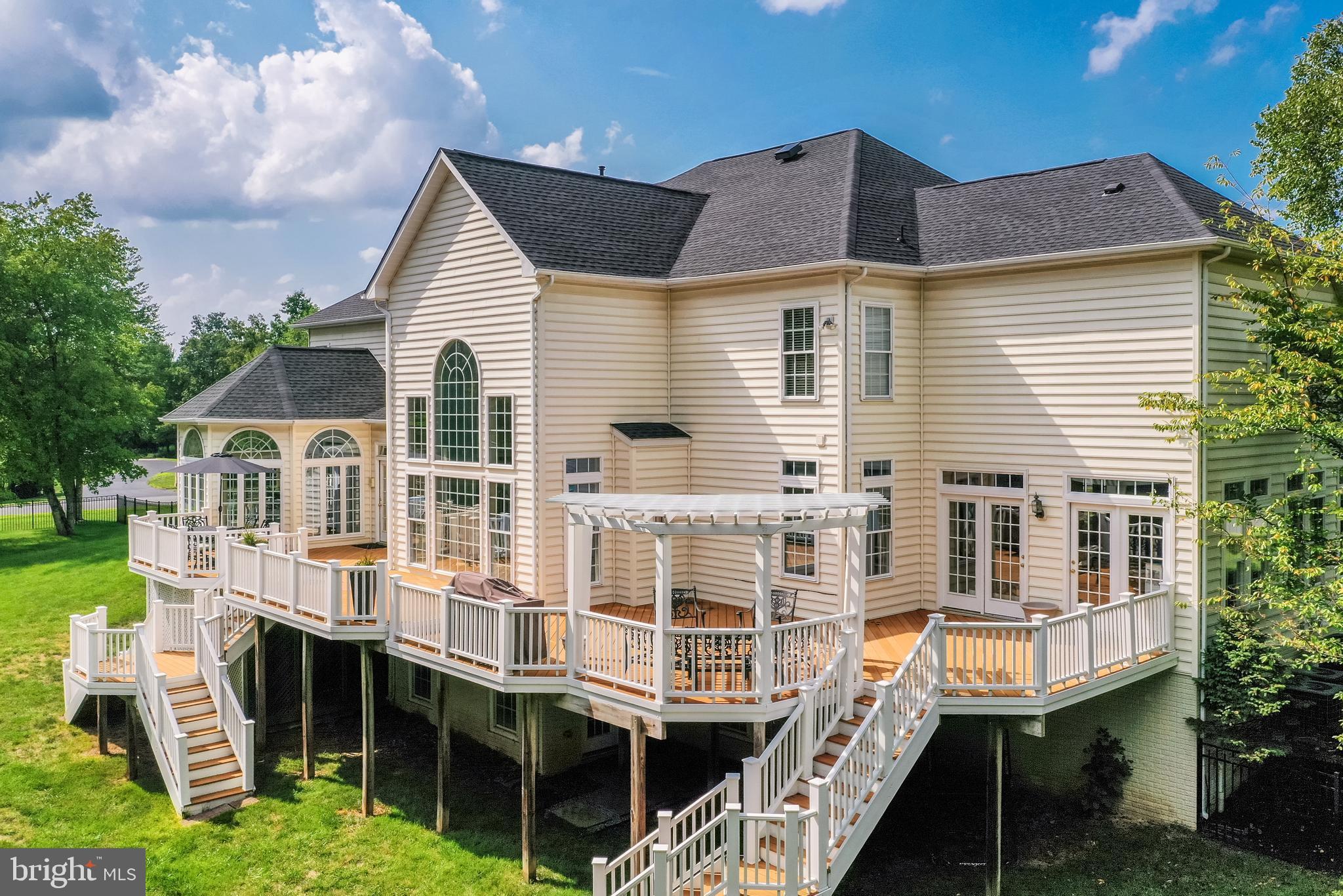 CEDAR CREST - Residential