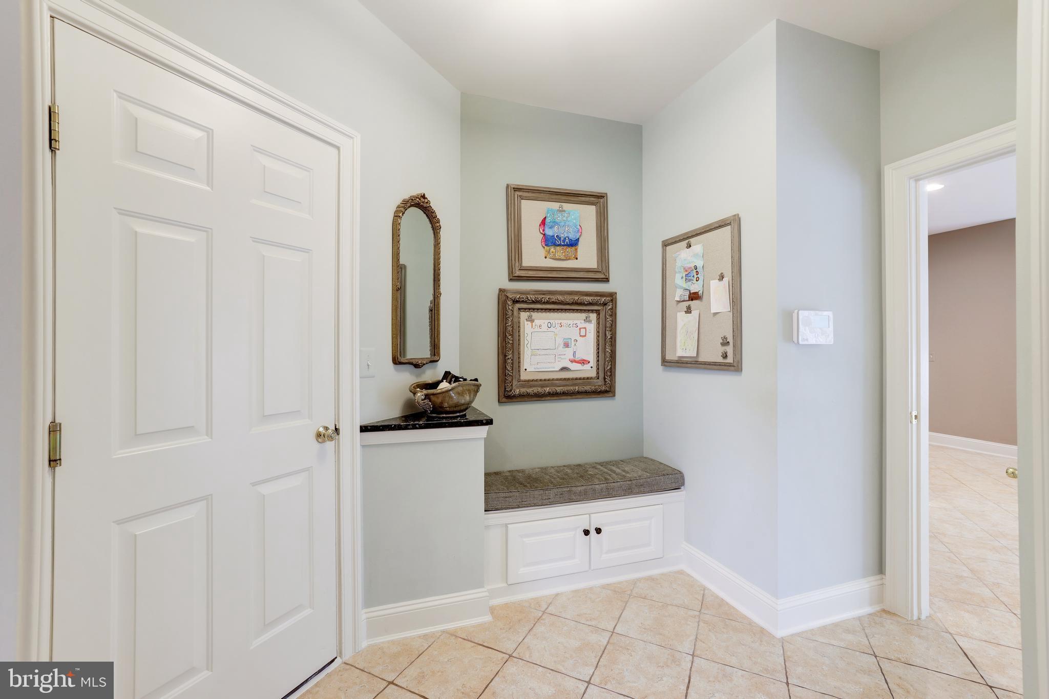 CEDAR CREST - Residential