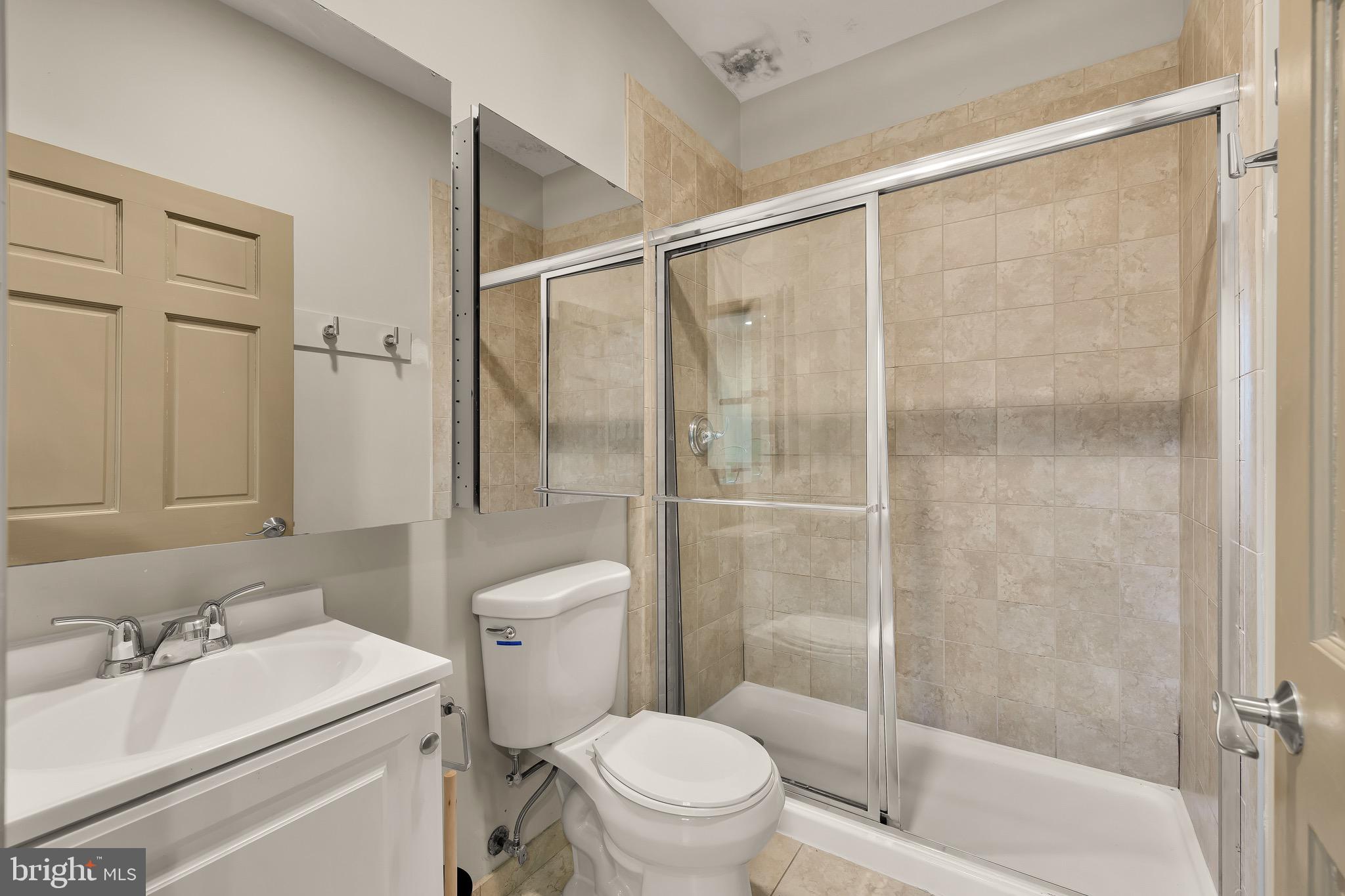 CAPITOL HILL - Residential Income