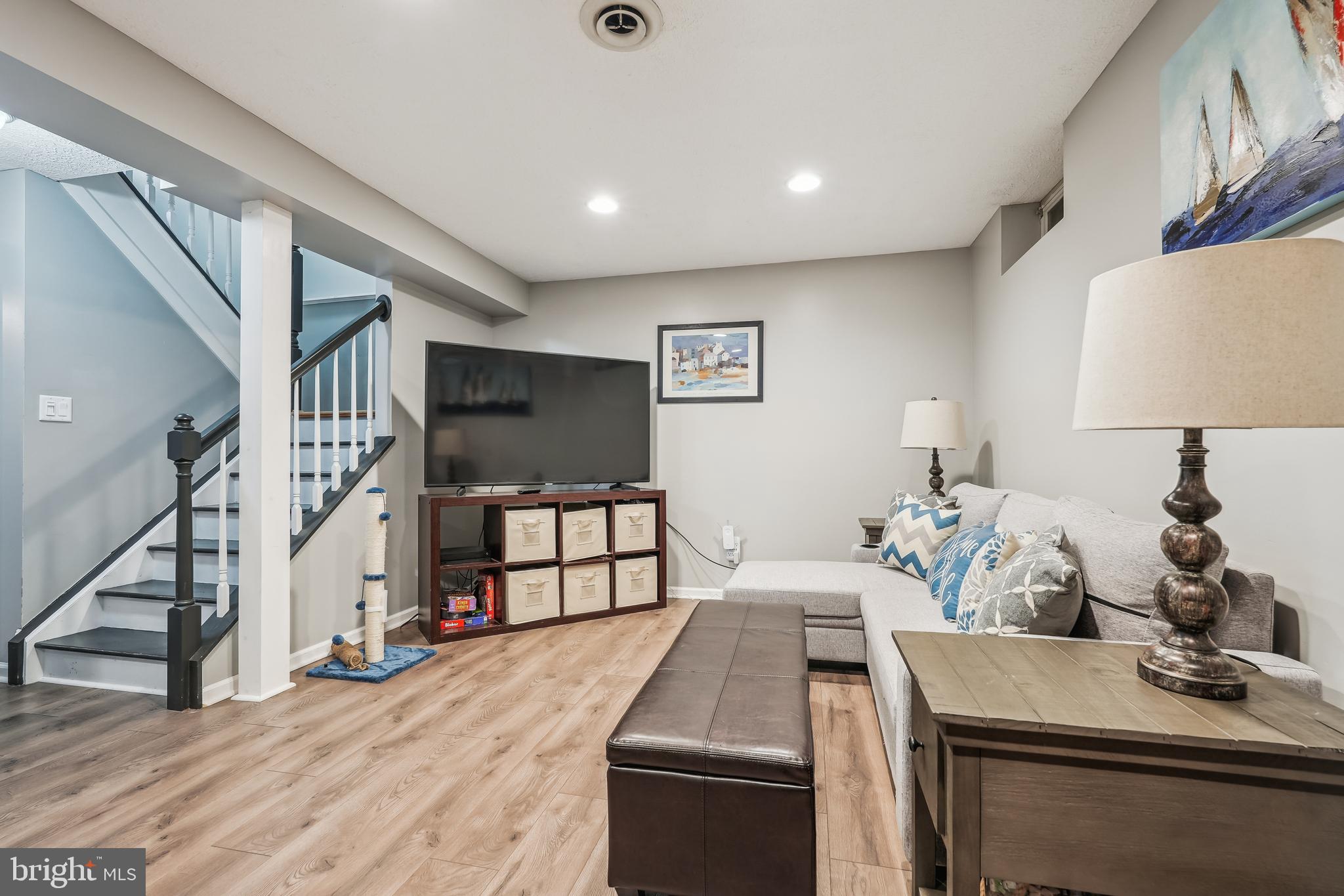 NEW MARKET WEST - Residential