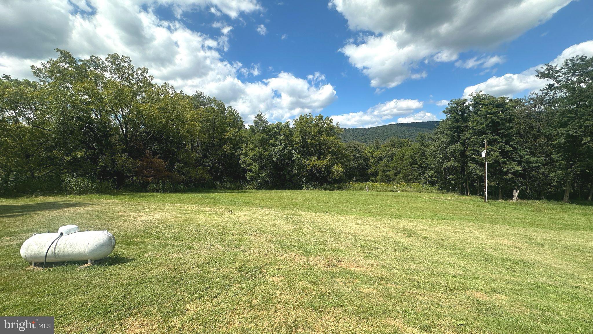 MOUNTAIN VIEW - Residential