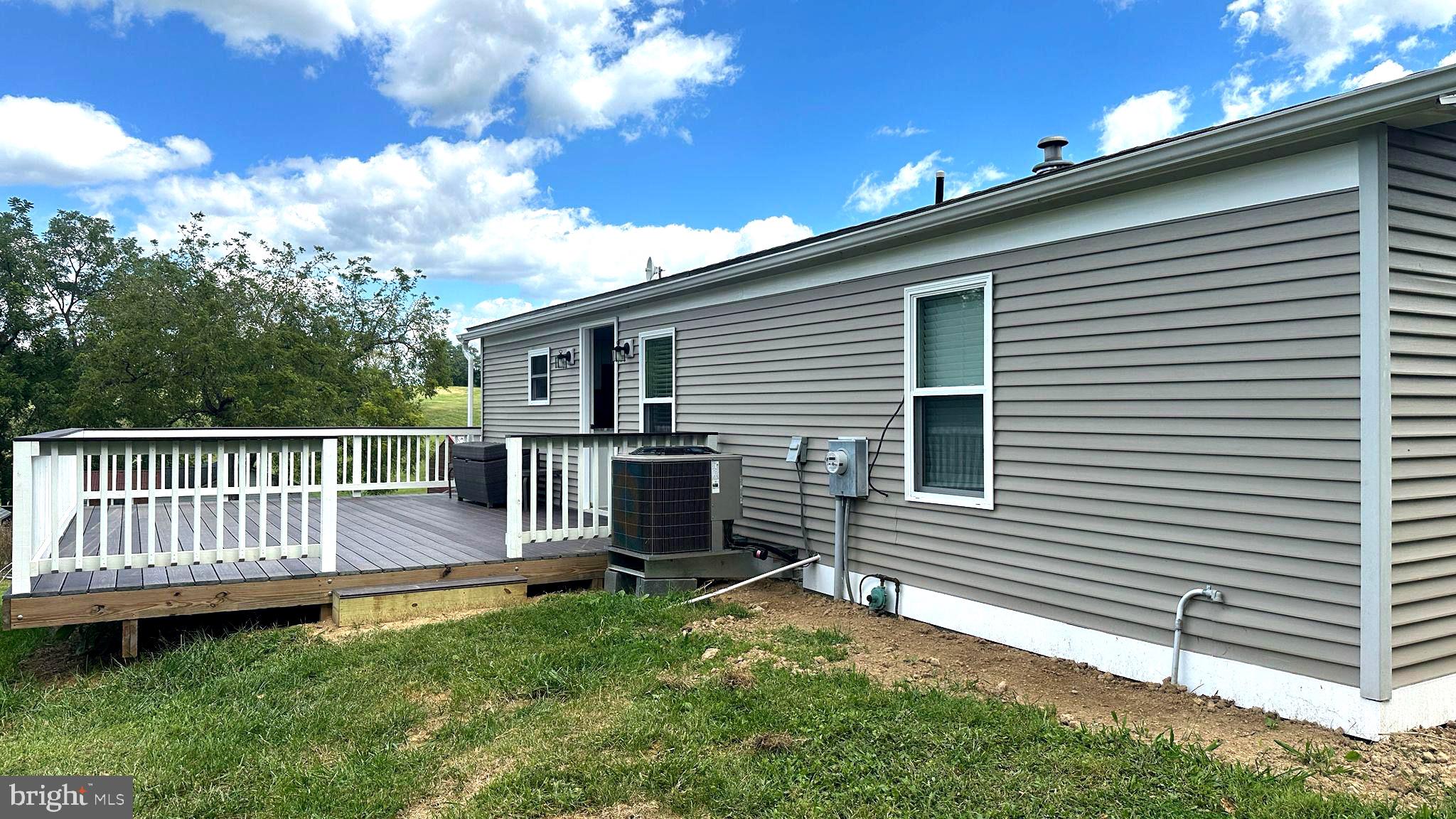 MOUNTAIN VIEW - Residential