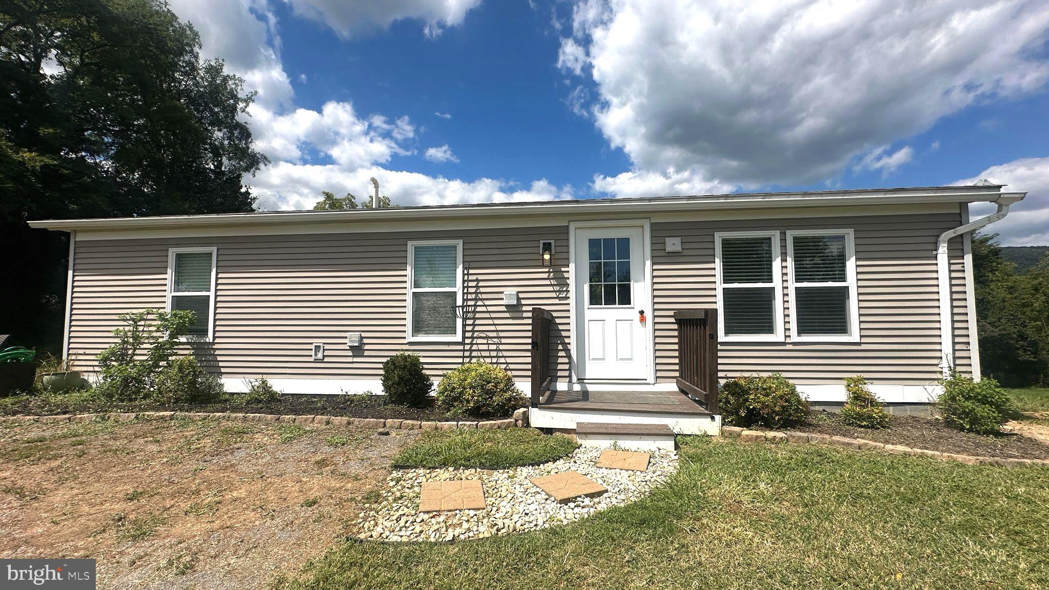 MOUNTAIN VIEW - Residential