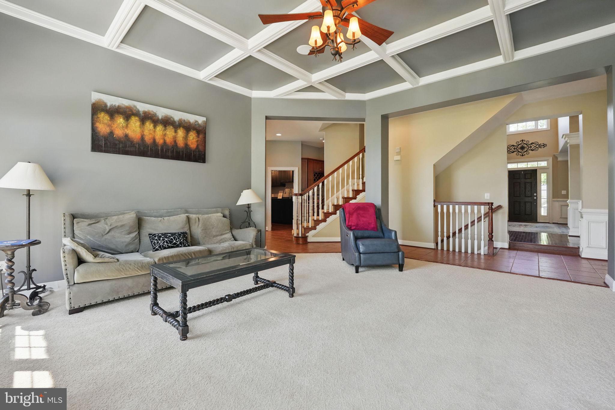 BEACON HILL - Residential