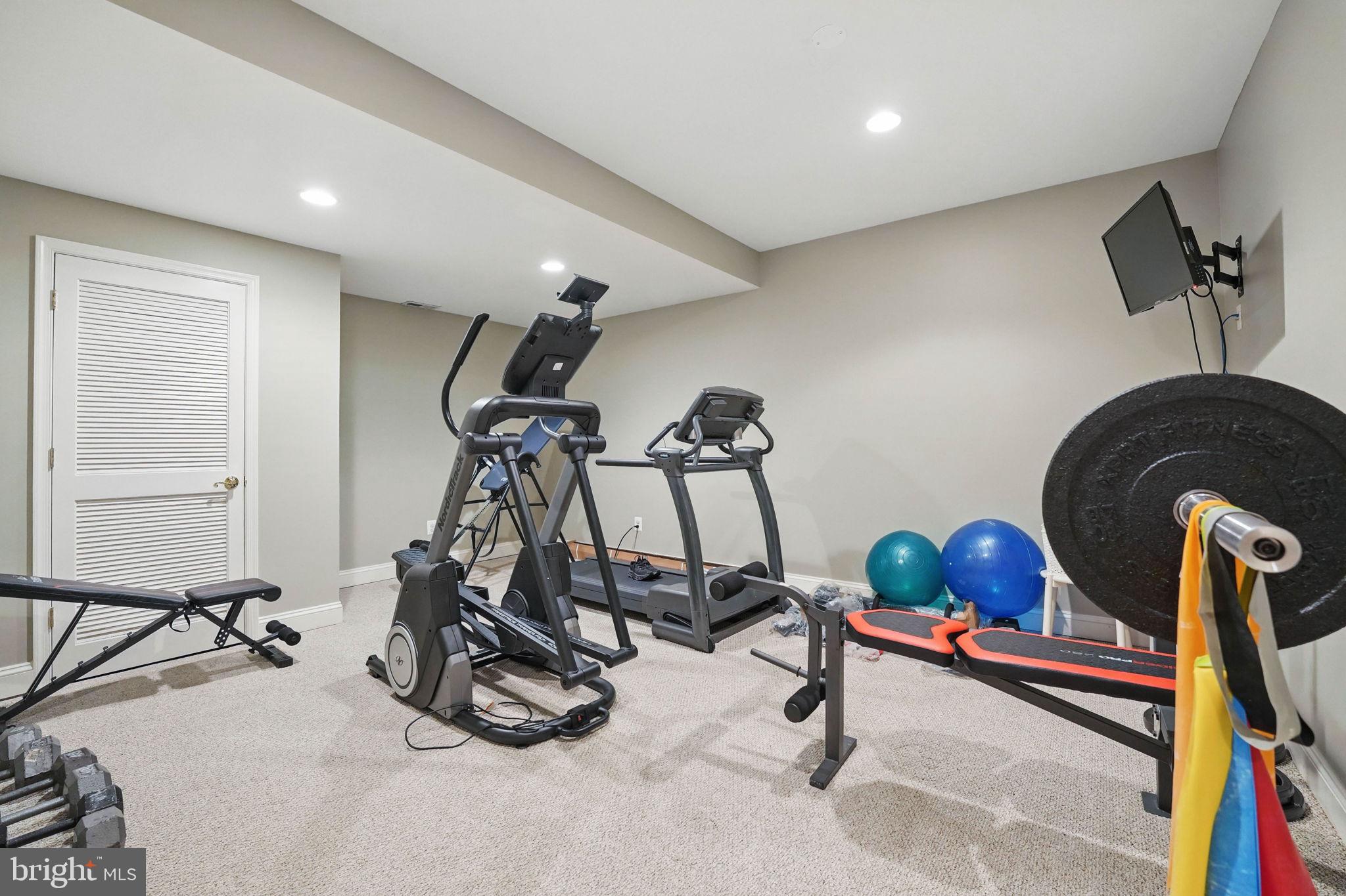 BEACON HILL - Residential