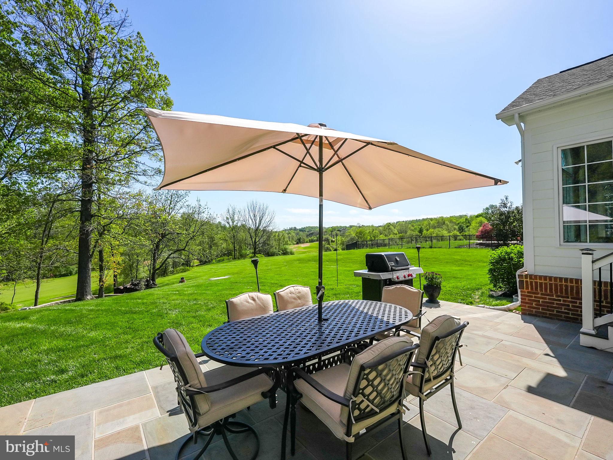 BEACON HILL - Residential