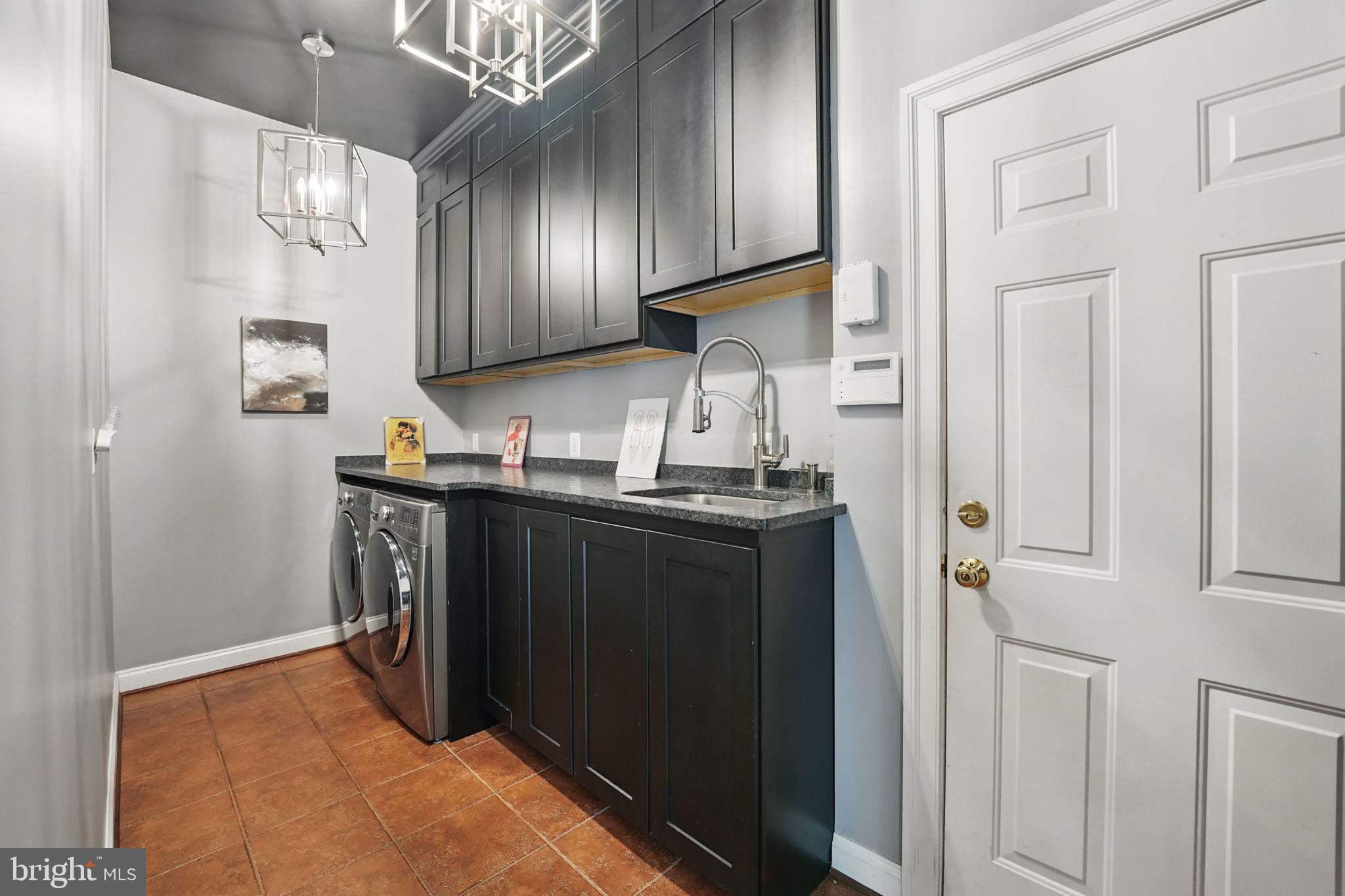 BEACON HILL - Residential