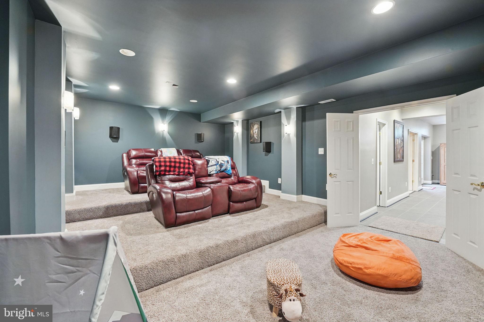 BEACON HILL - Residential