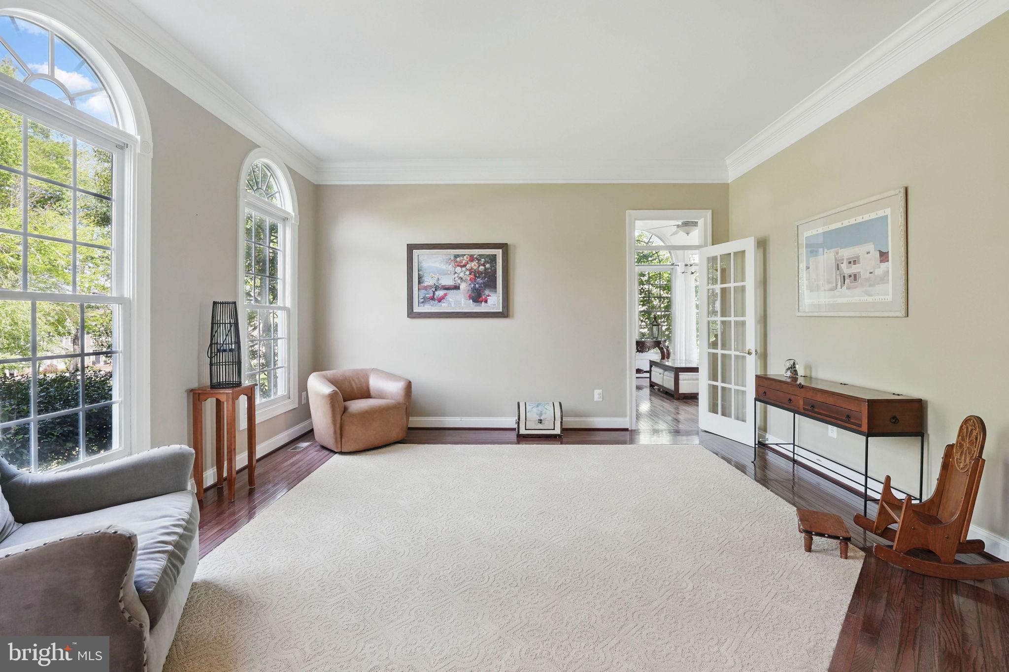 BEACON HILL - Residential