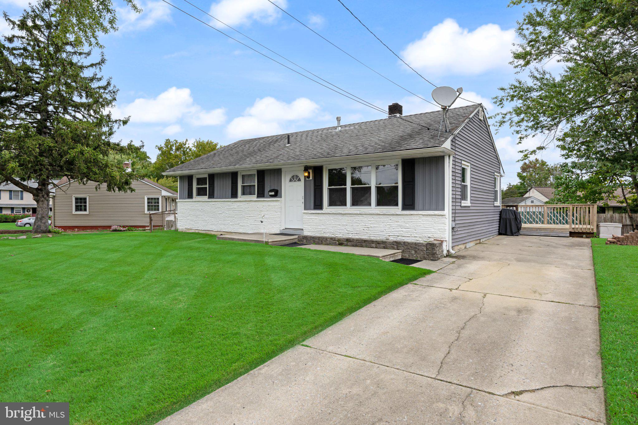 1134 VIVIAN TERRACE