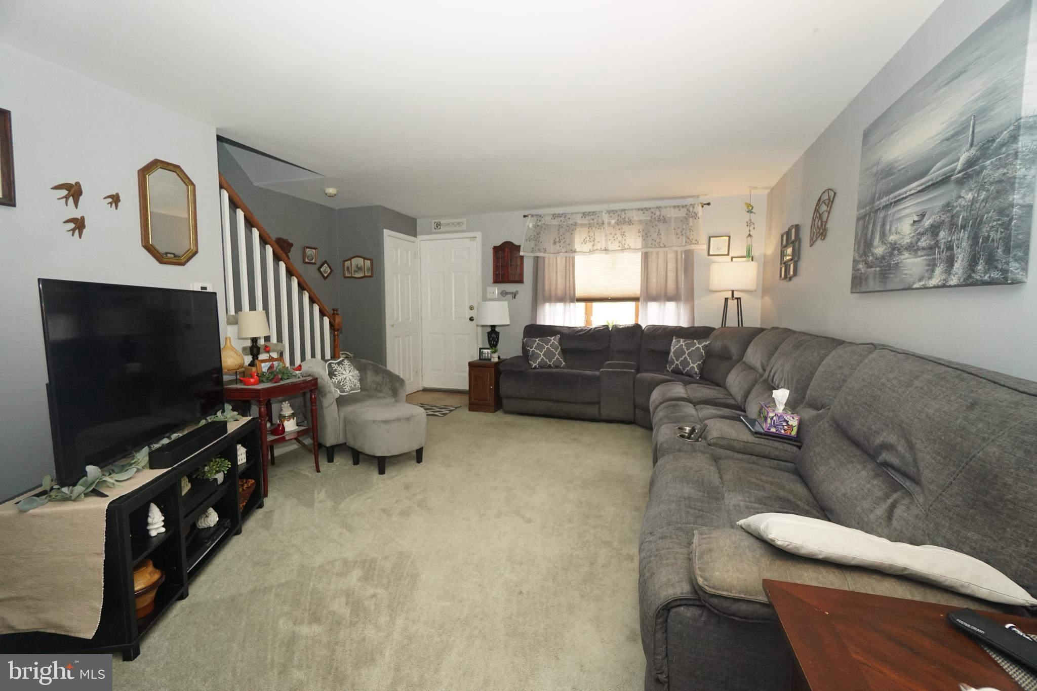 MAYFAIR - Residential