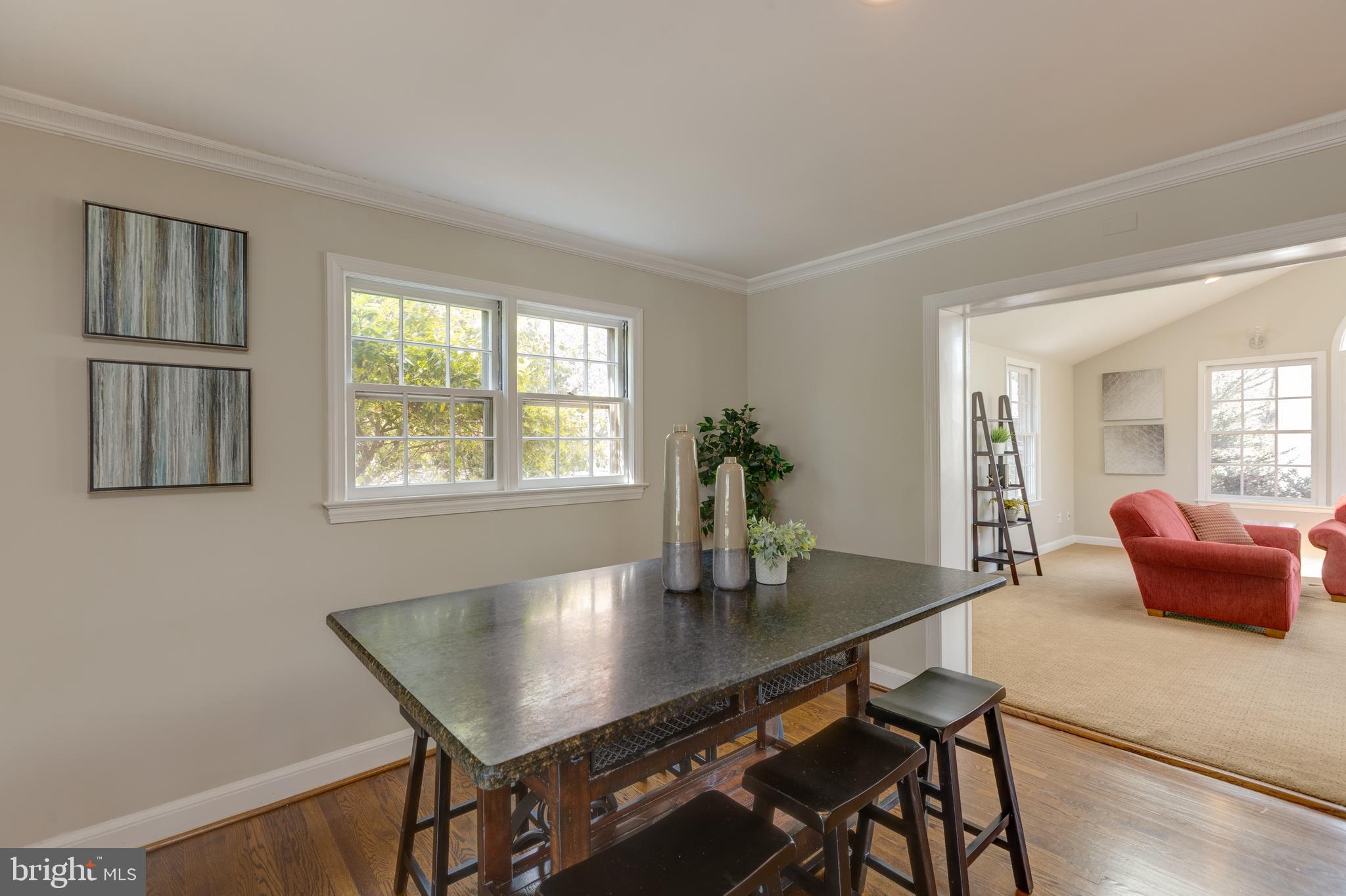 COUNTRY CLUB HILLS - Residential