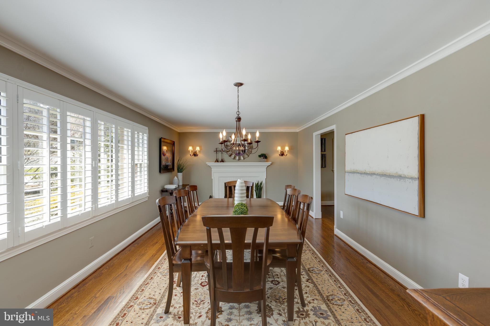 COUNTRY CLUB HILLS - Residential