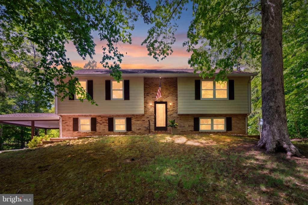 Photo of 12020 Parkriver Drive, MANASSAS, VA 20112 (MLS # VAPW2117914)