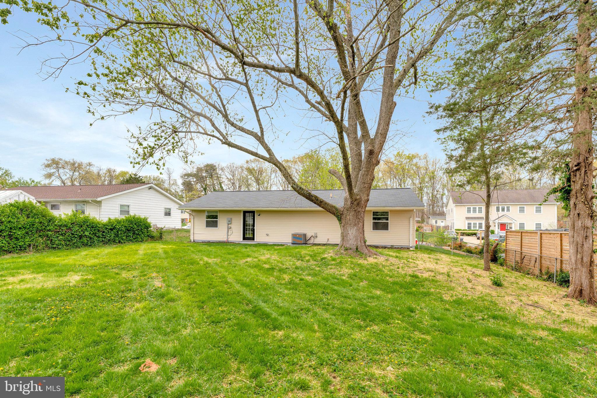 STERLING  PARK - Residential