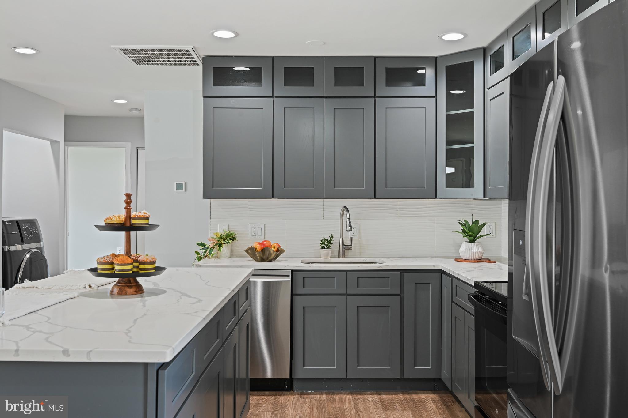 STERLING  PARK - Residential