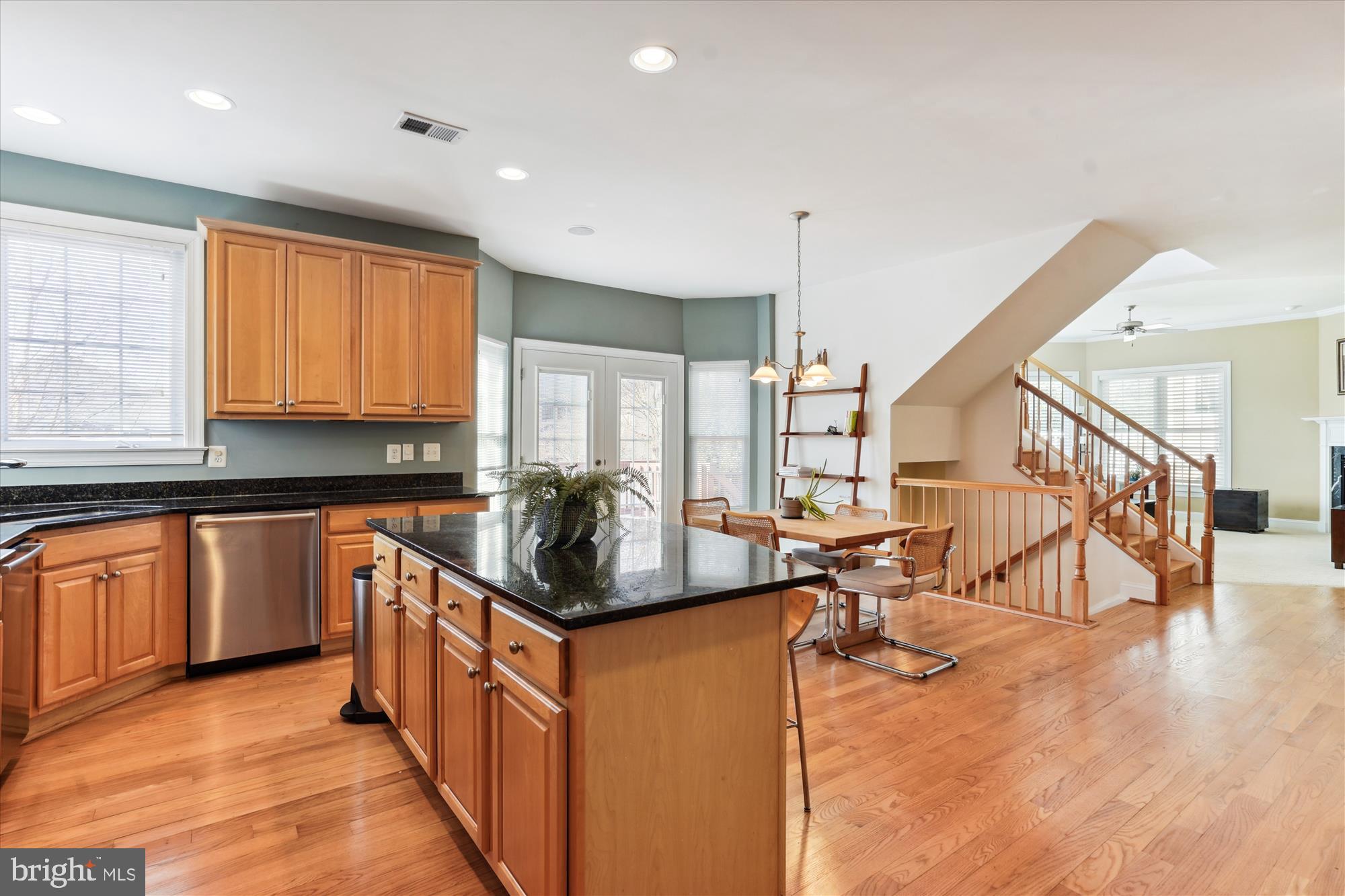 MORGAN CHASE - Residential