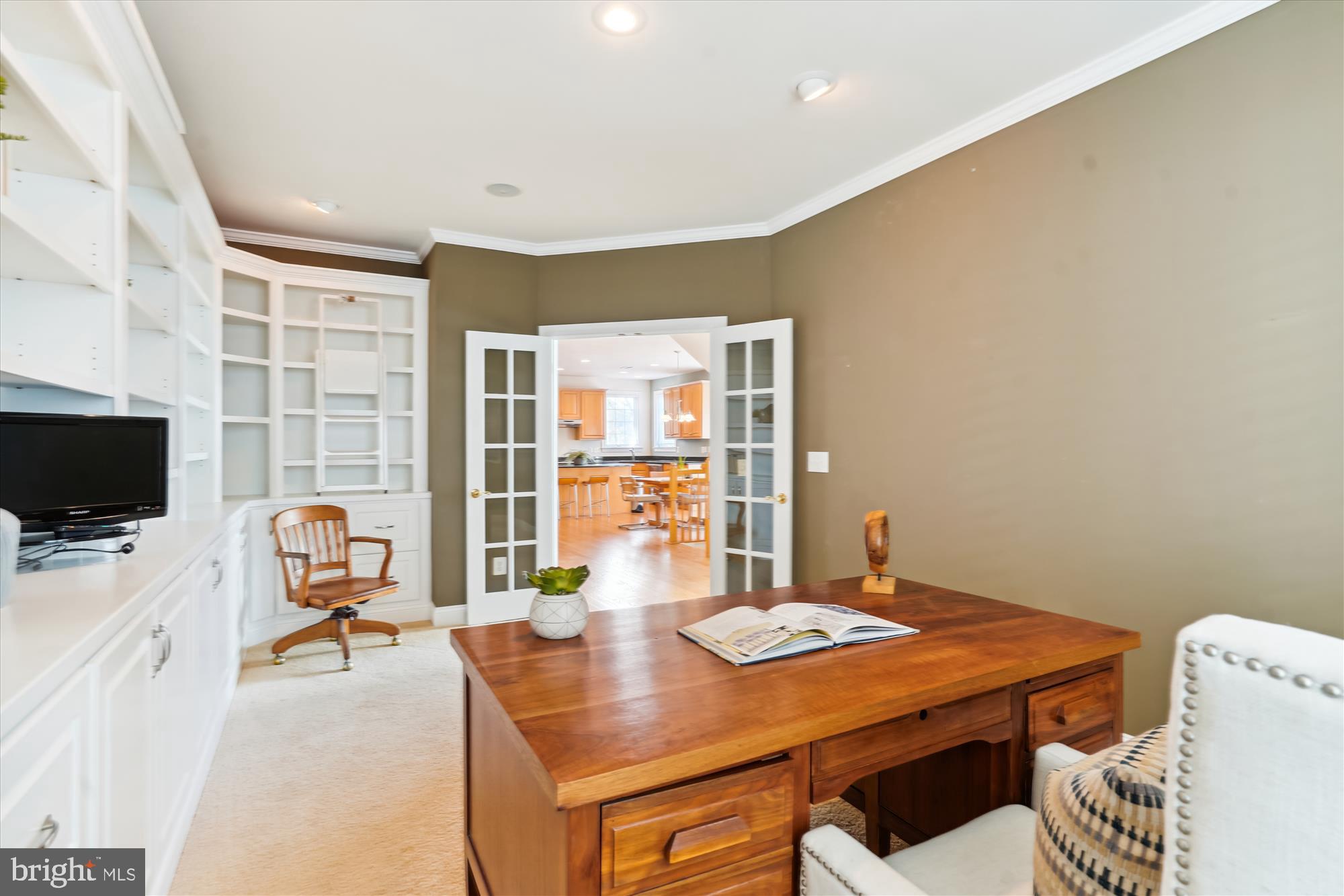 MORGAN CHASE - Residential