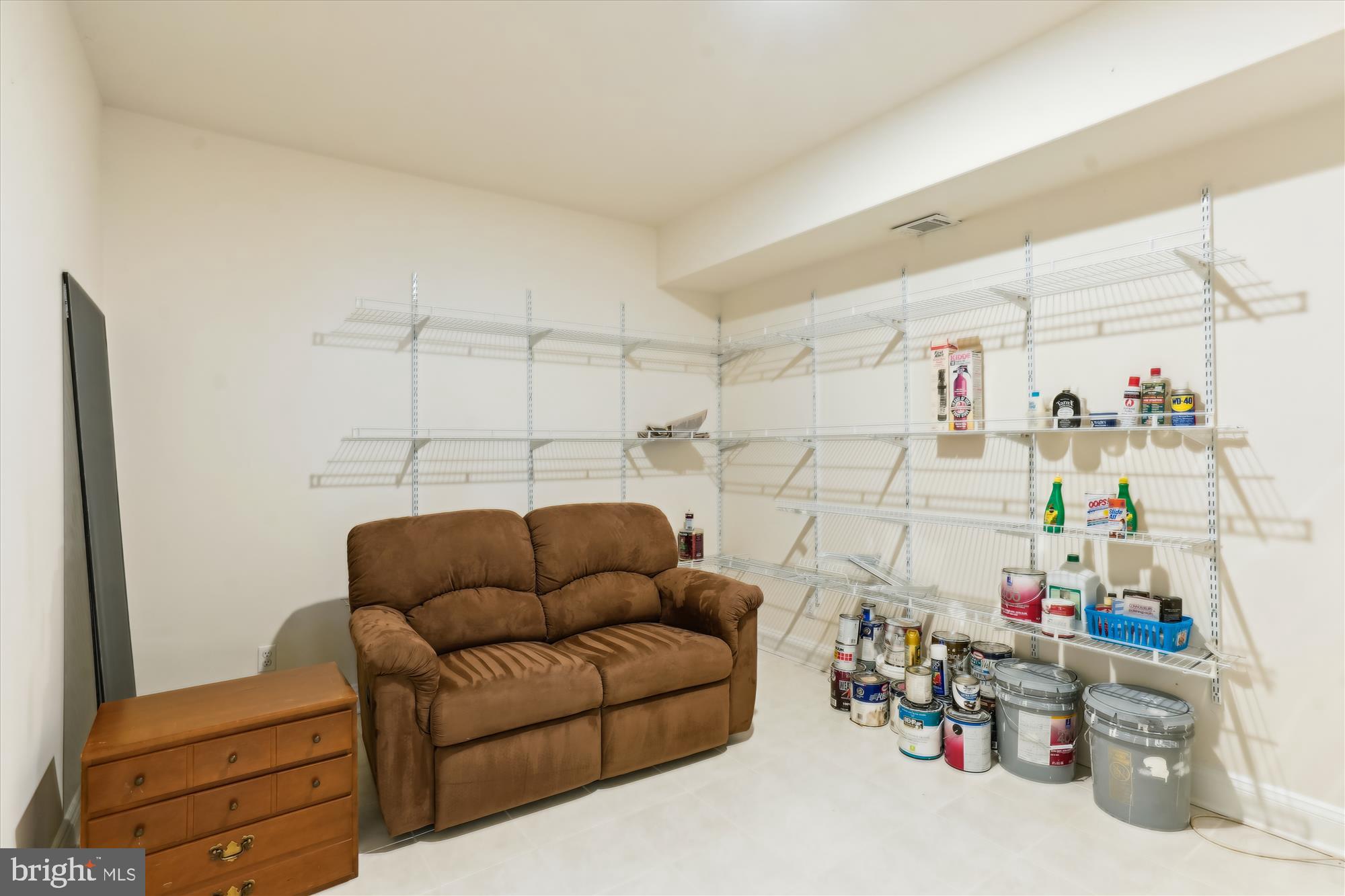 MORGAN CHASE - Residential