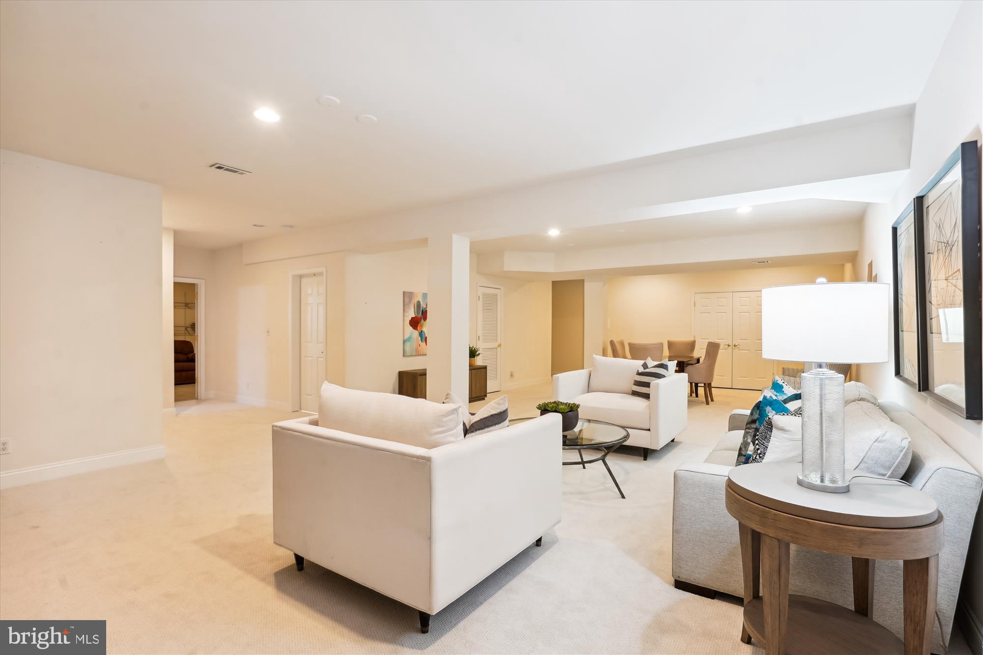 MORGAN CHASE - Residential