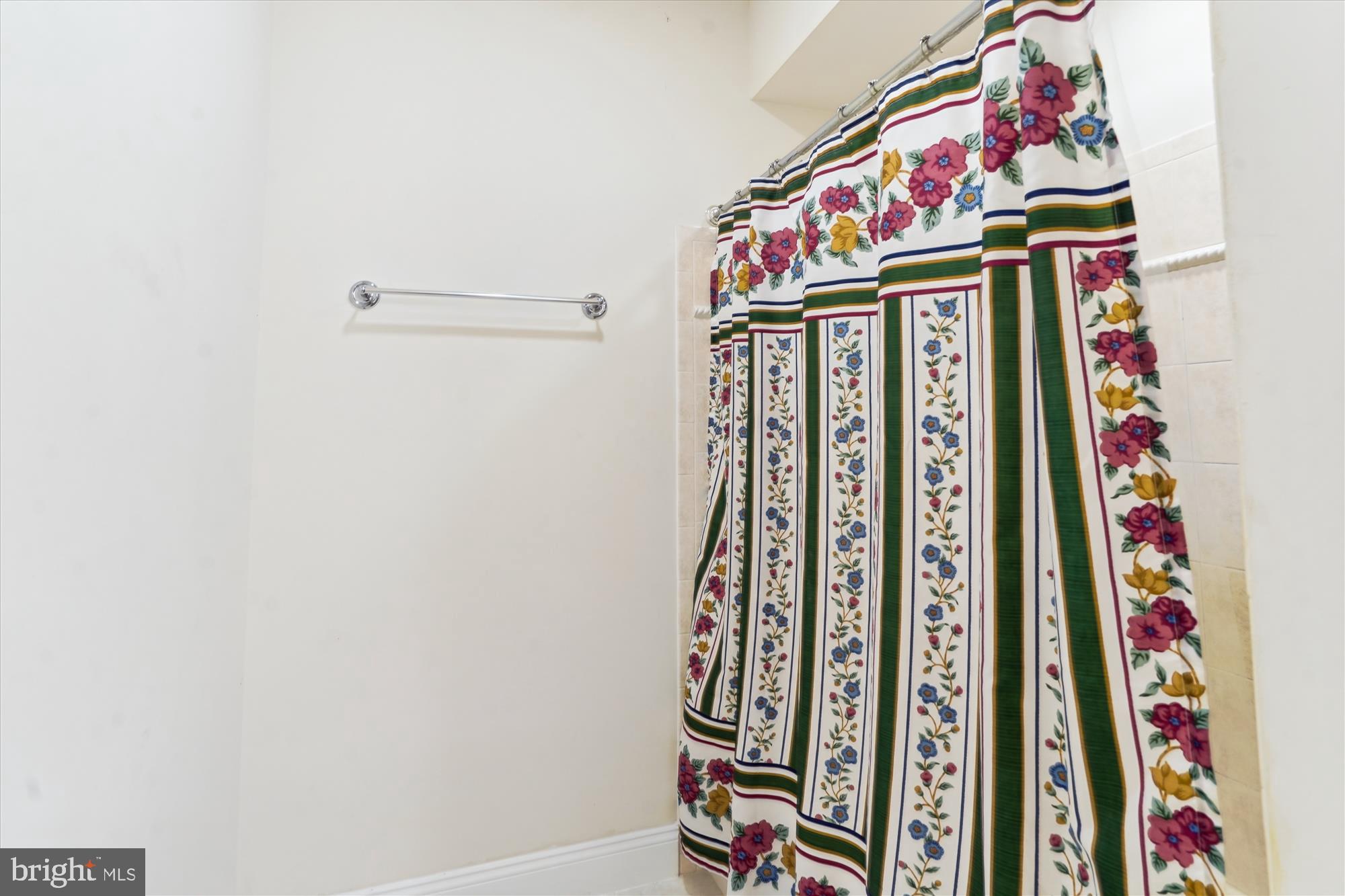 MORGAN CHASE - Residential