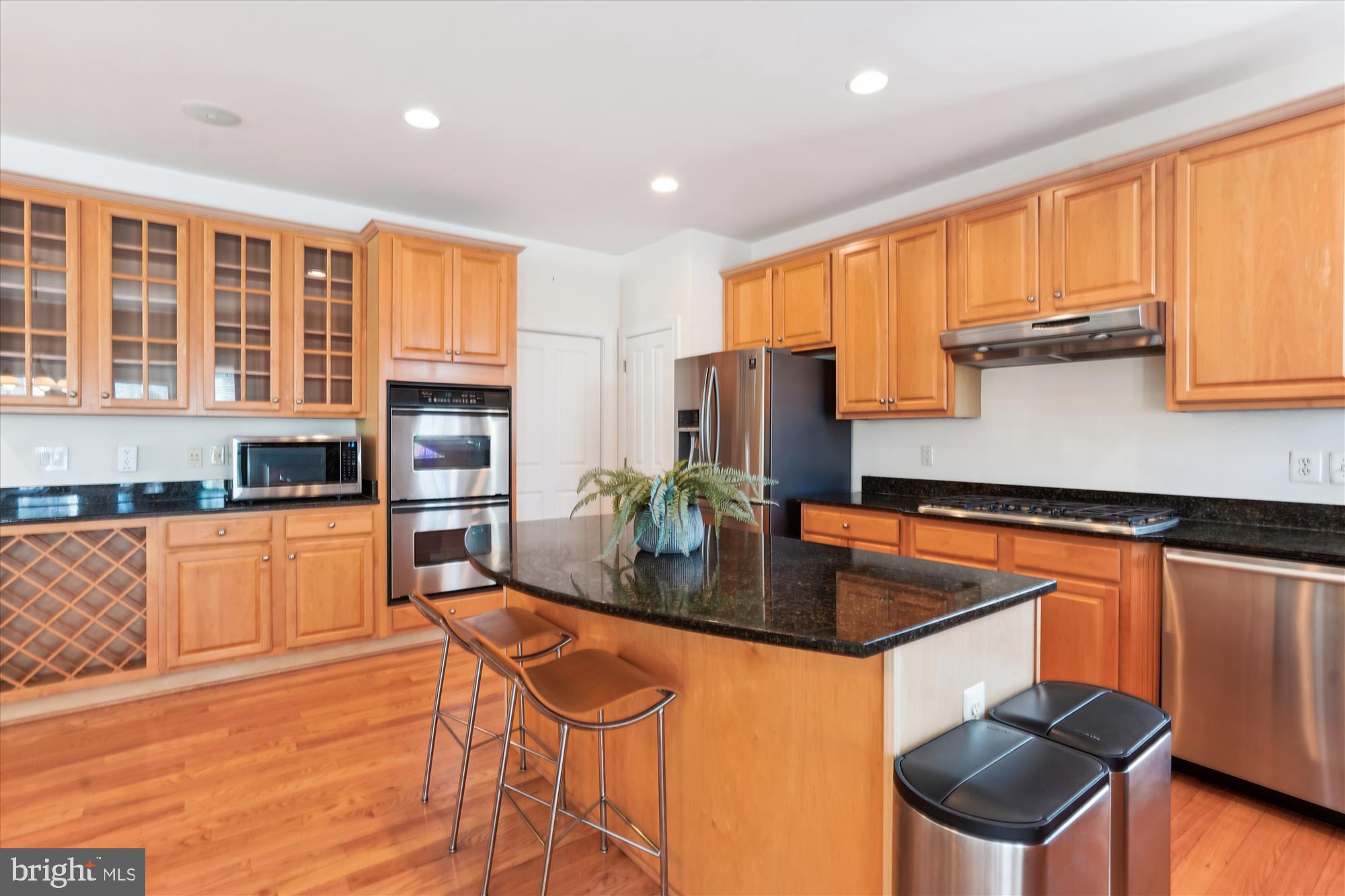 MORGAN CHASE - Residential