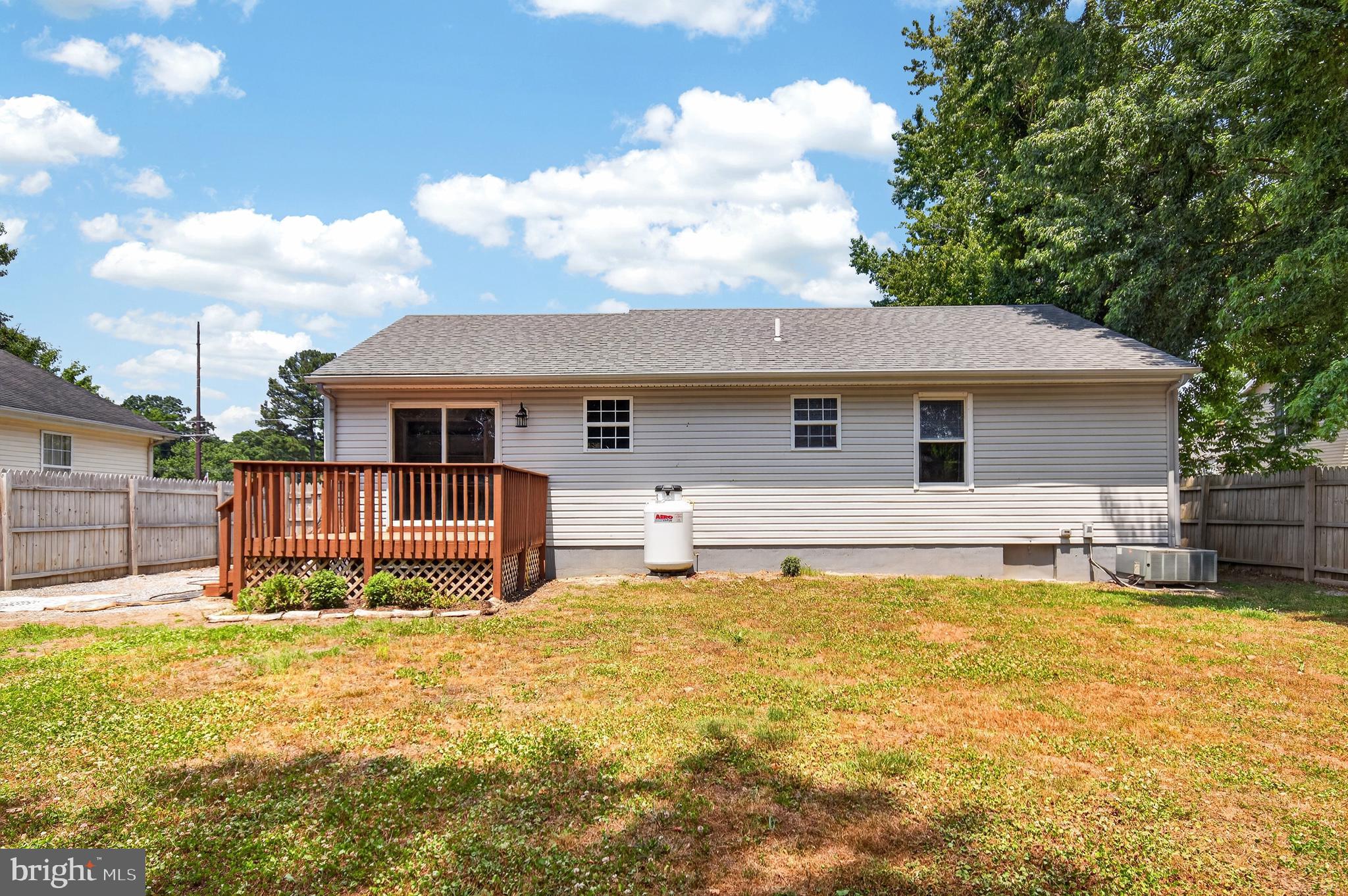102 W EAST STREET