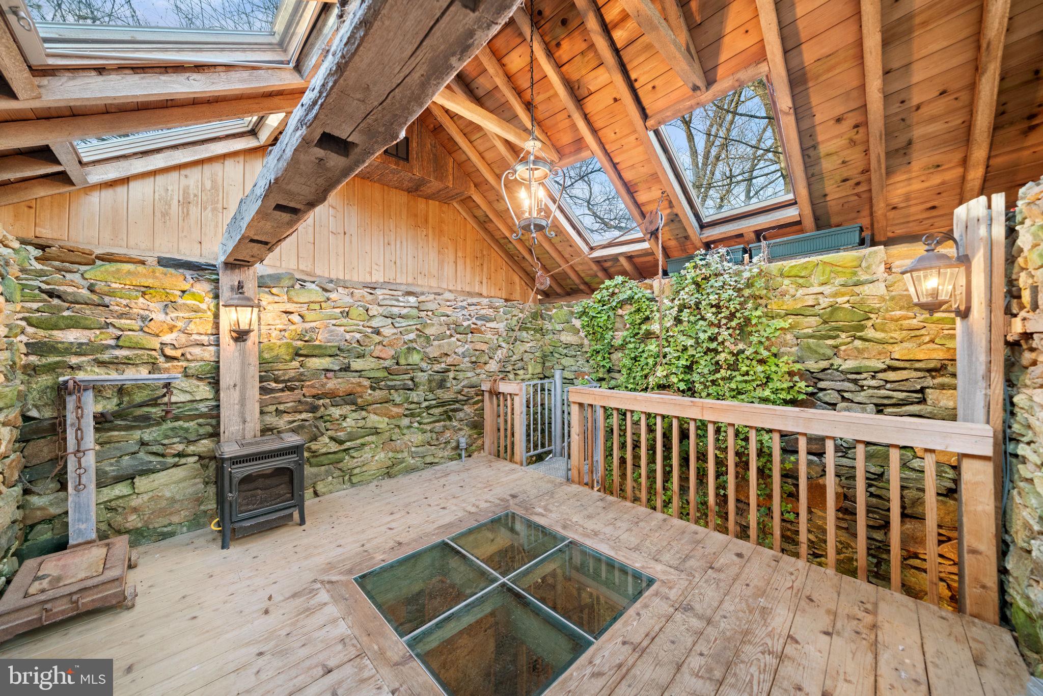 MEMEL FARMS - Residential