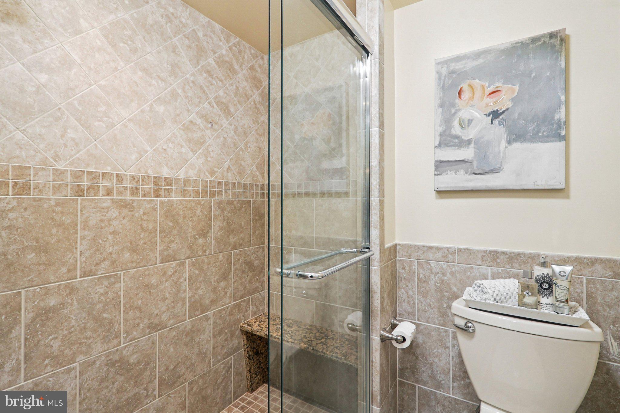 AMERICANA FINMARK - Residential