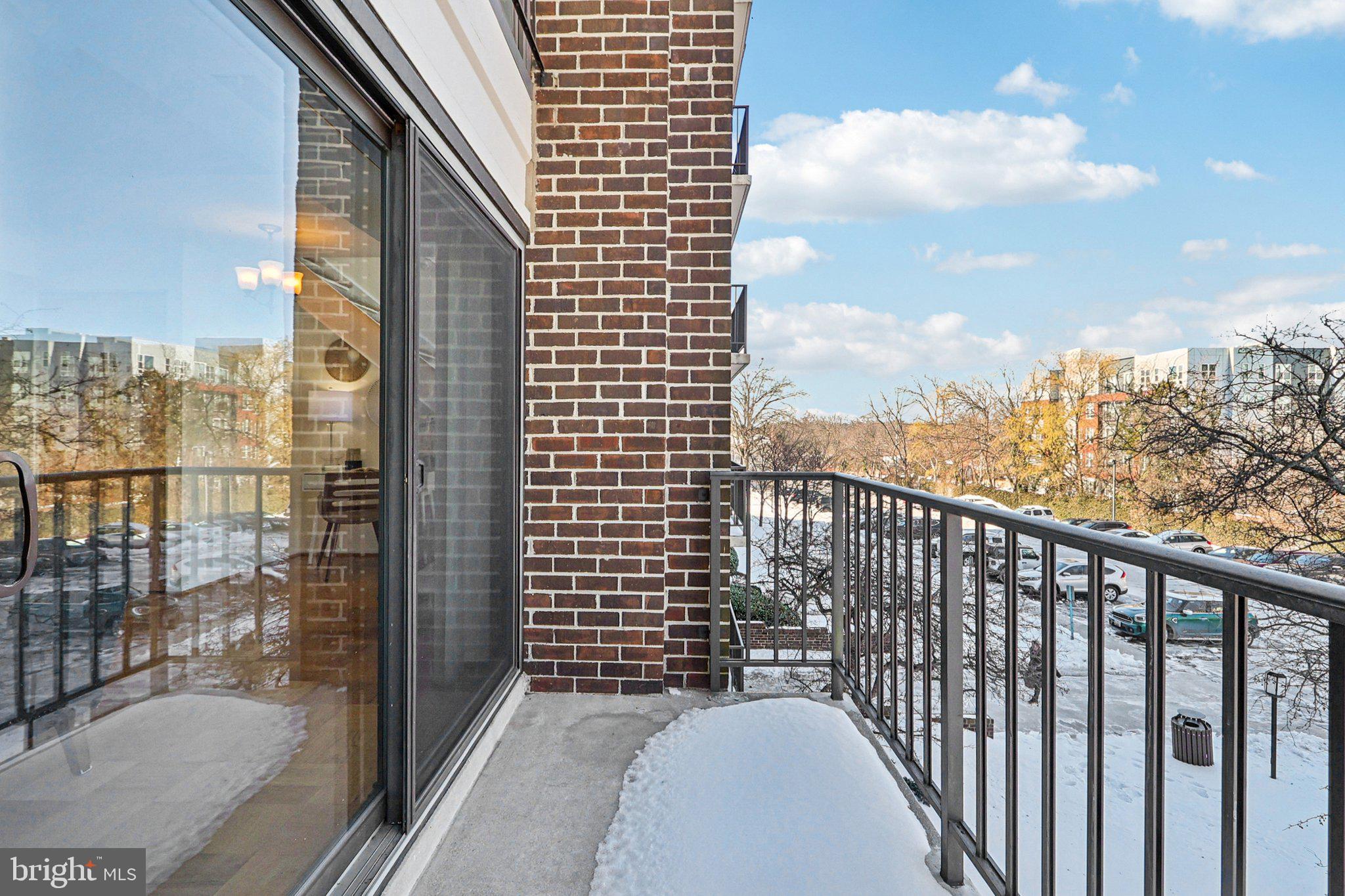 AMERICANA FINMARK - Residential