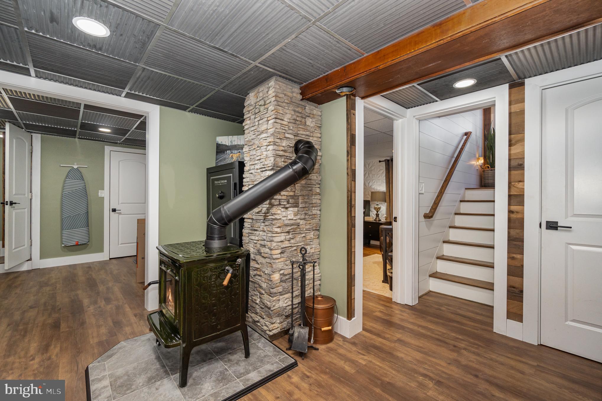 LONDONDERRY TOWNSHIP - Residential