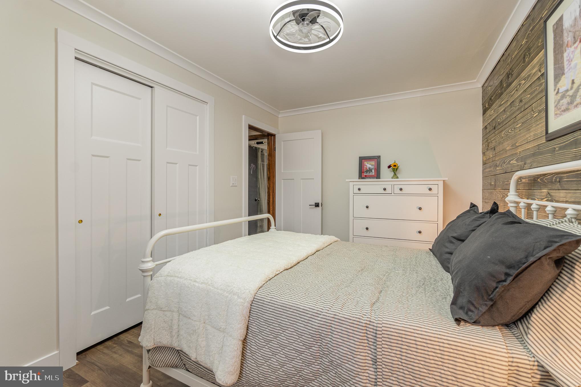 LONDONDERRY TOWNSHIP - Residential