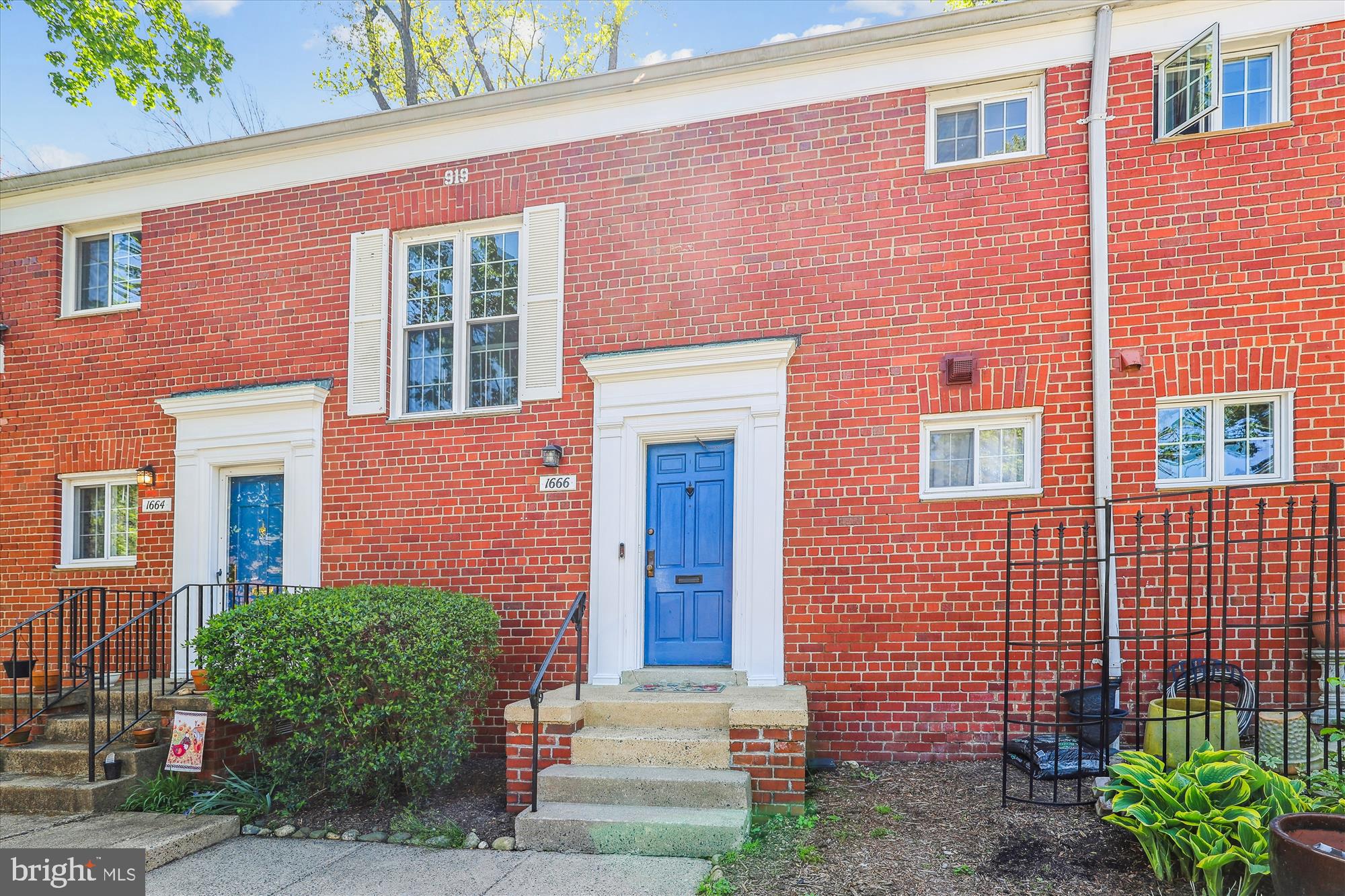 PARK  FAIRFAX - Residential