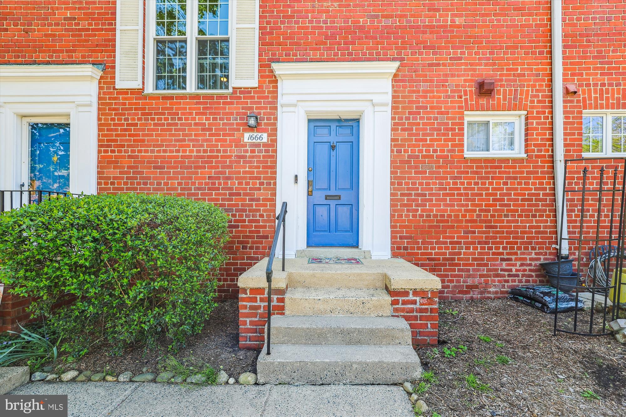 PARK  FAIRFAX - Residential