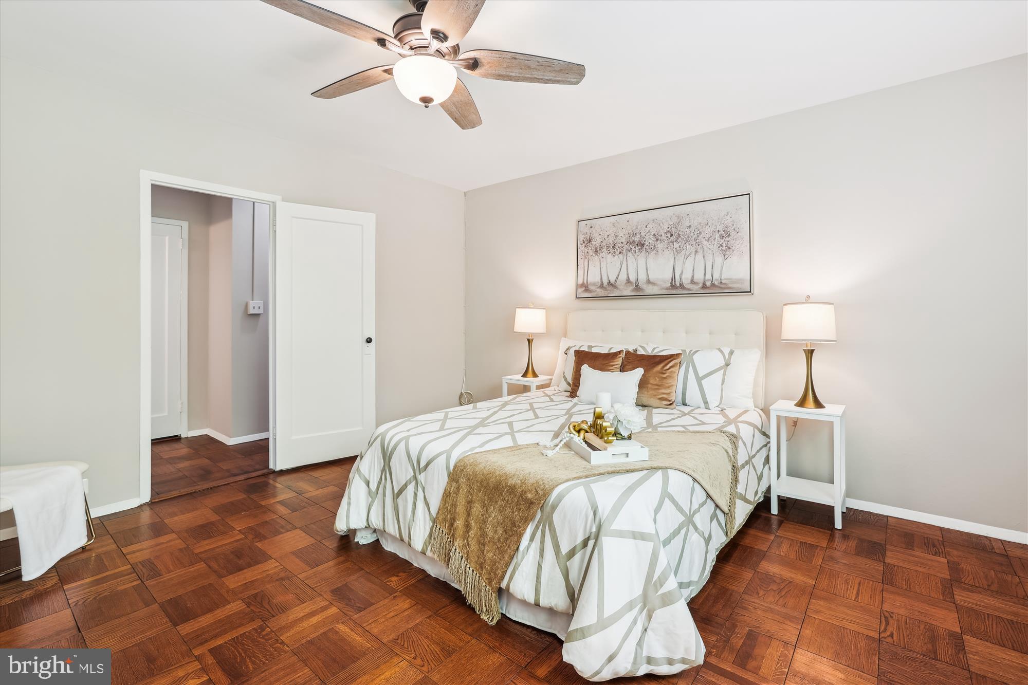 PARK  FAIRFAX - Residential