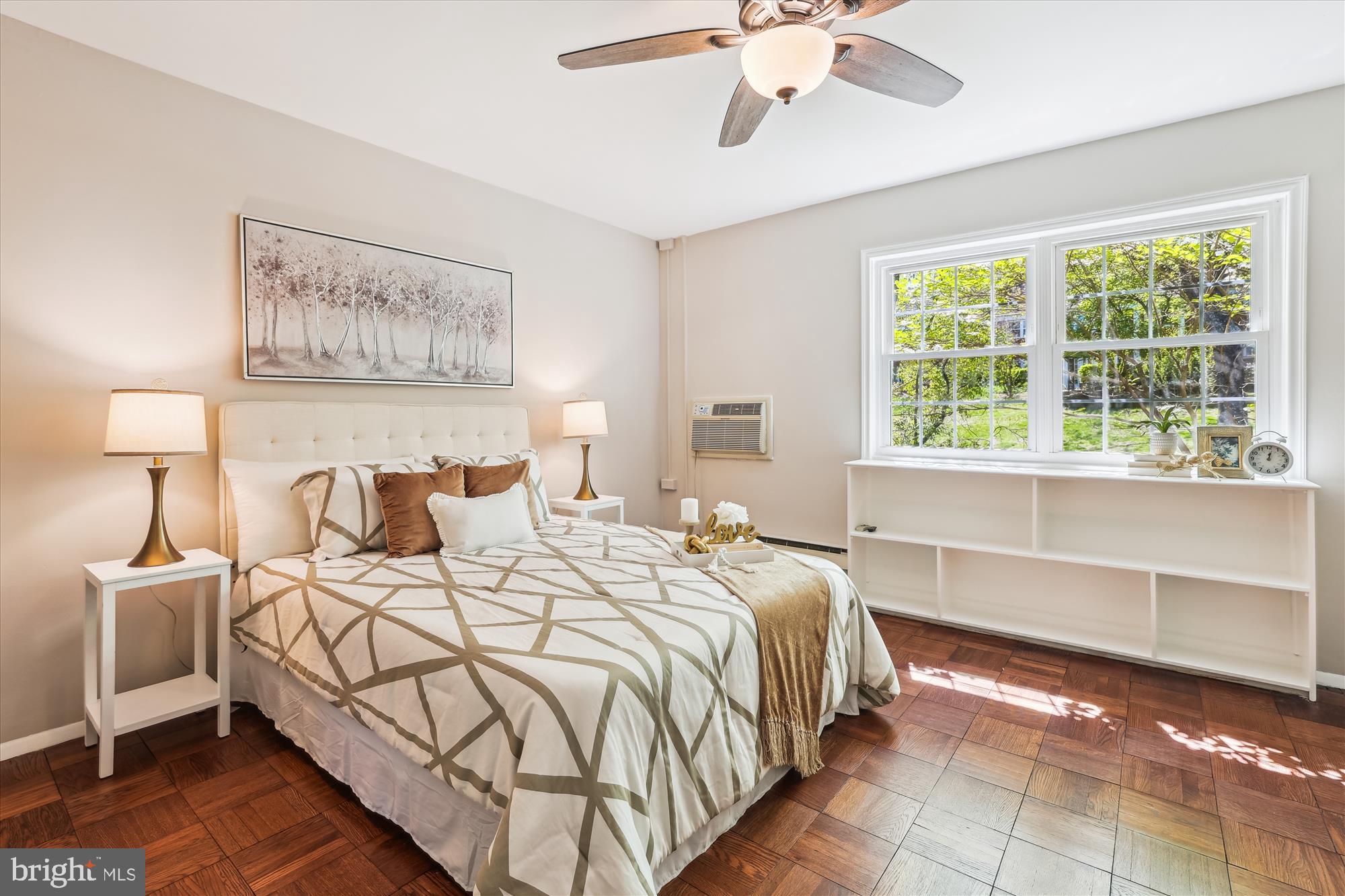 PARK  FAIRFAX - Residential