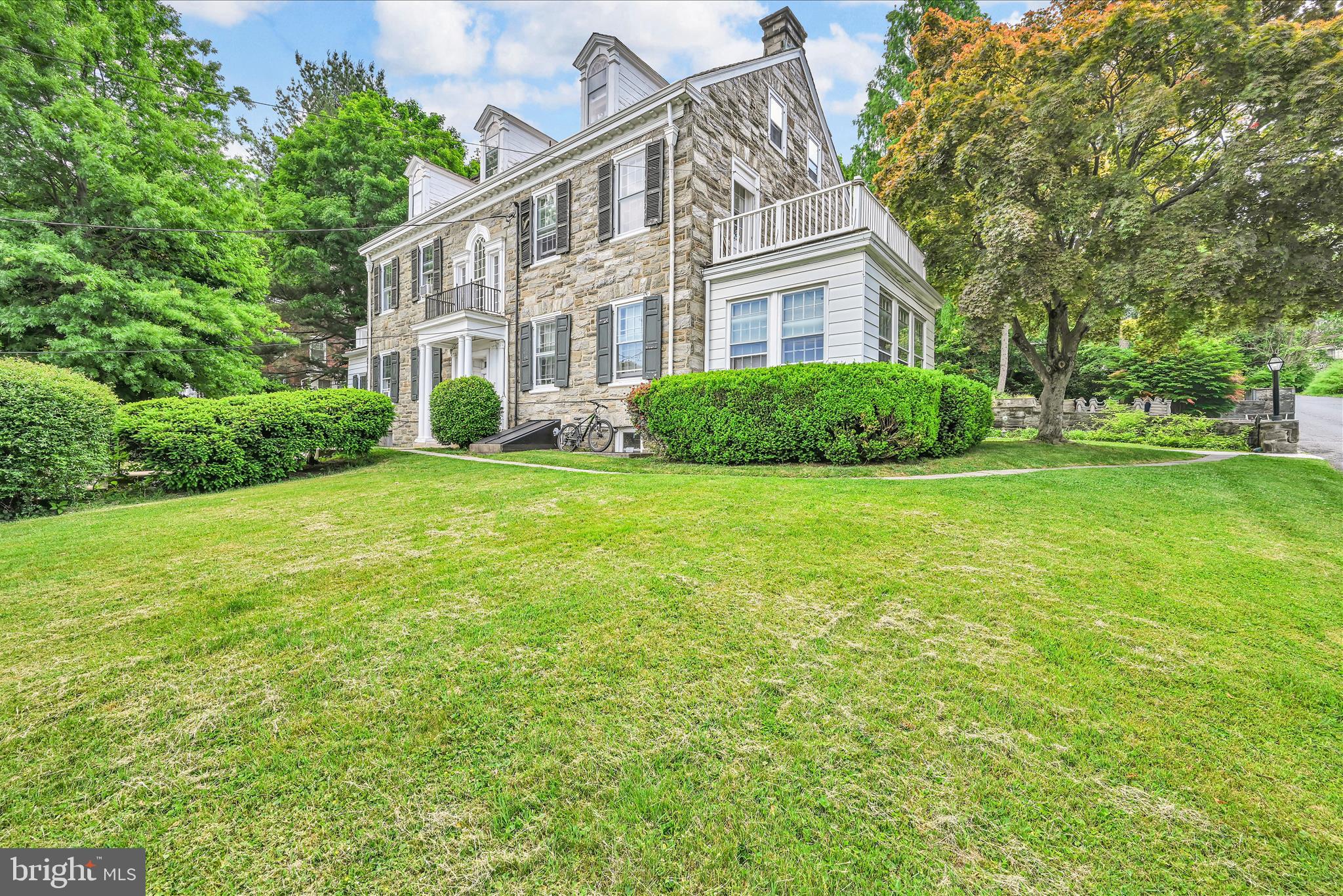 HAMPDEN HEIGHTS - Commercial Sale