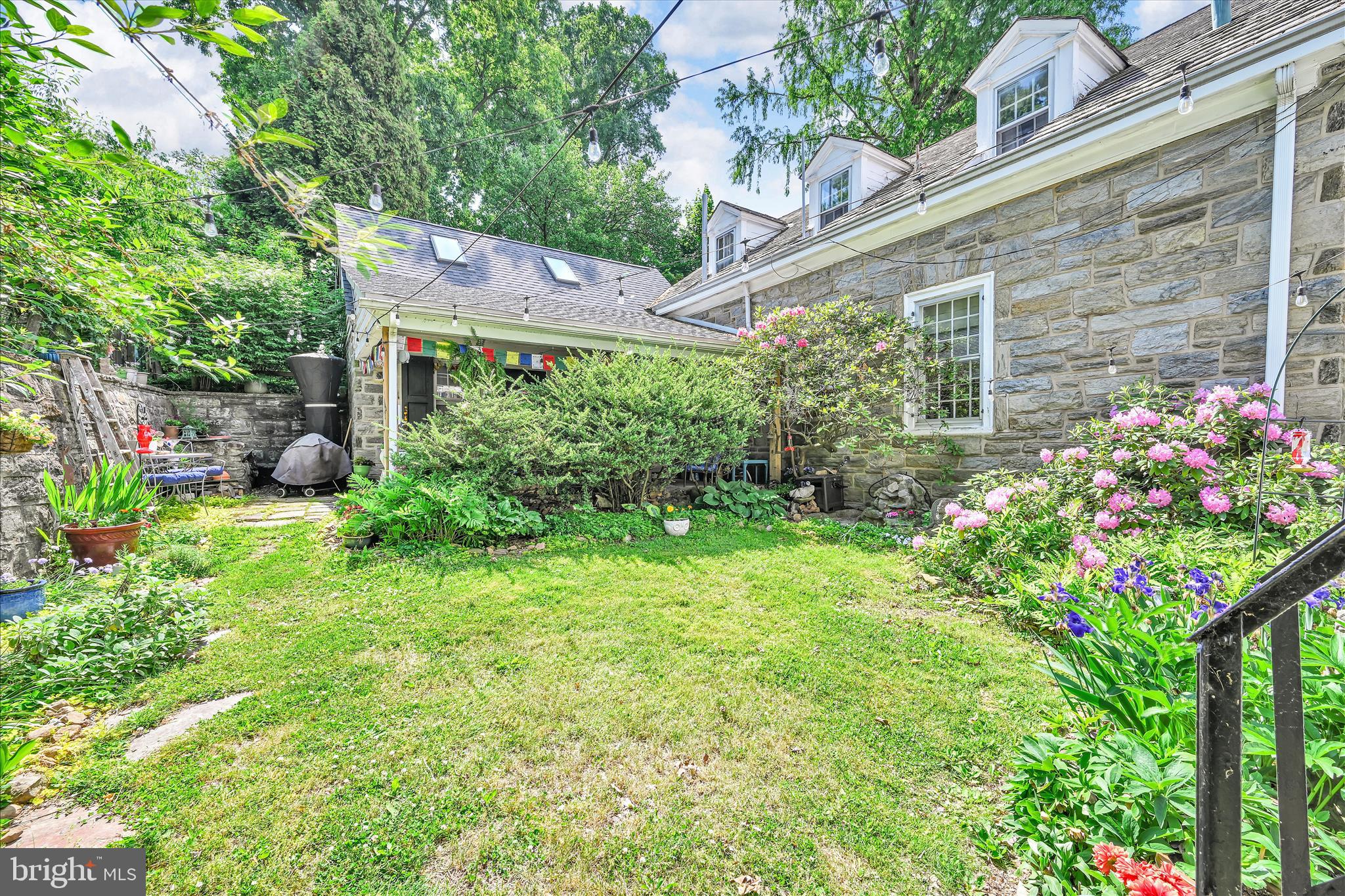HAMPDEN HEIGHTS - Commercial Sale