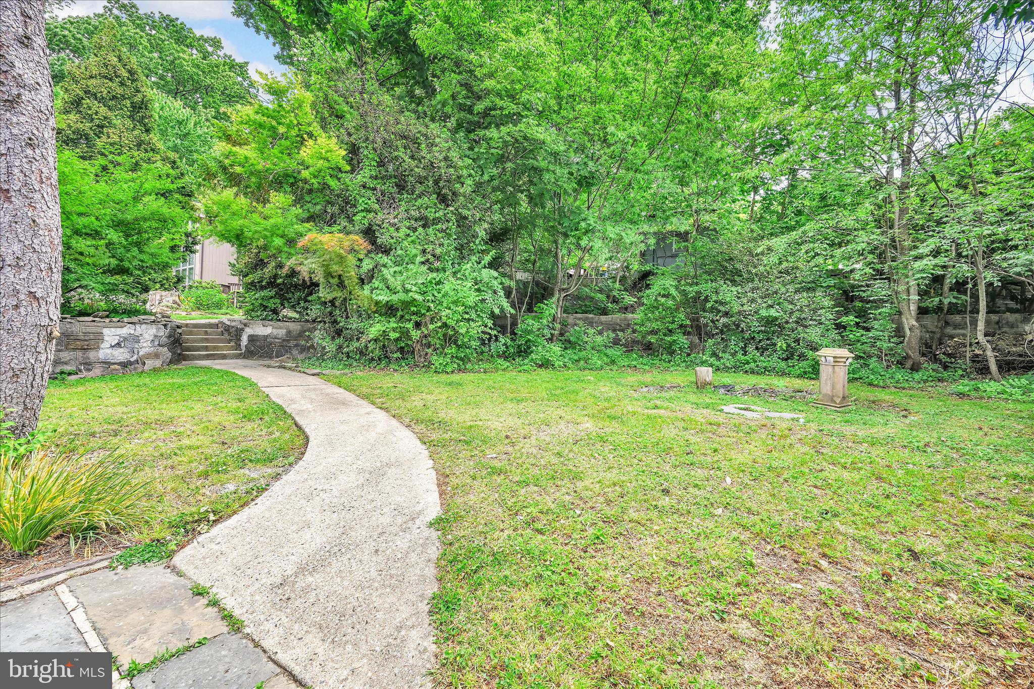 HAMPDEN HEIGHTS - Commercial Sale