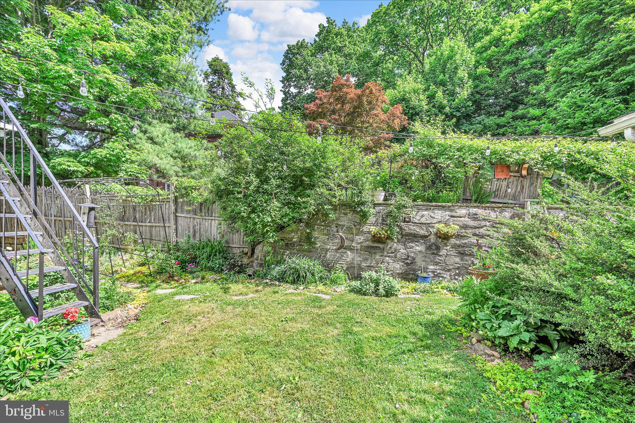 HAMPDEN HEIGHTS - Commercial Sale