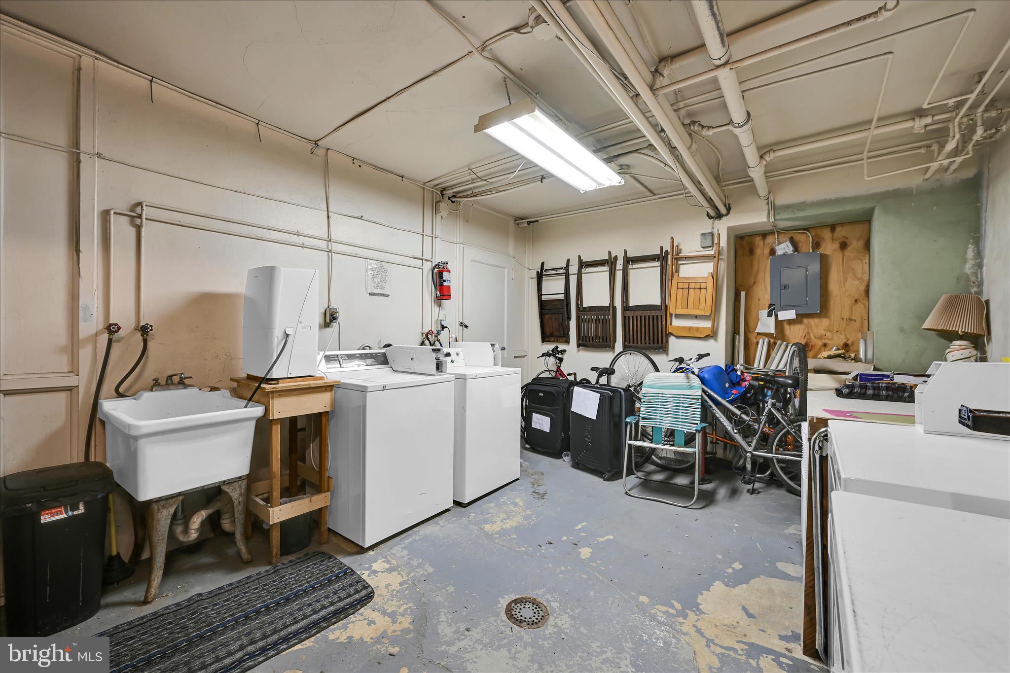 HAMPDEN HEIGHTS - Commercial Sale