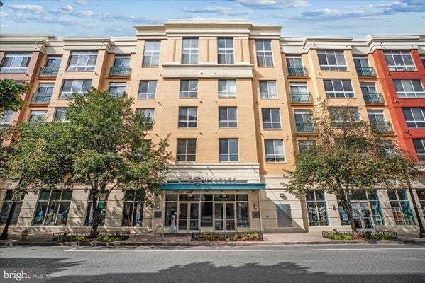 2200 N WESTMORELAND ST UNIT 327, ARLINGTON, VA 22213 - Image 59fde894e320cfde3f0b0f8ebf97c481/2448144515