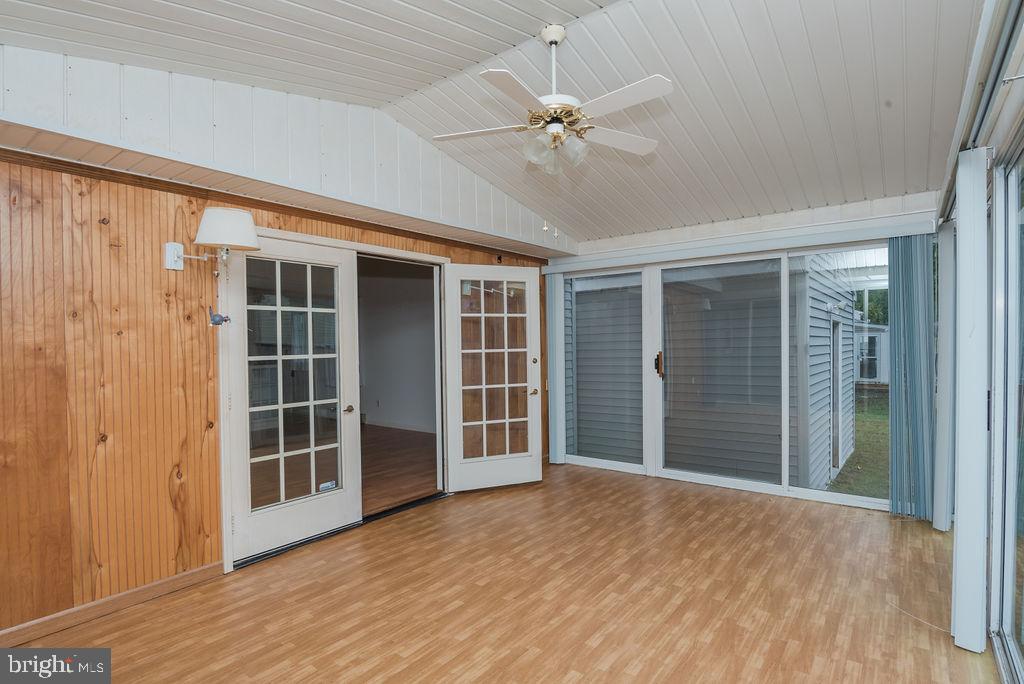 SCHUMAKER GLEN - Residential